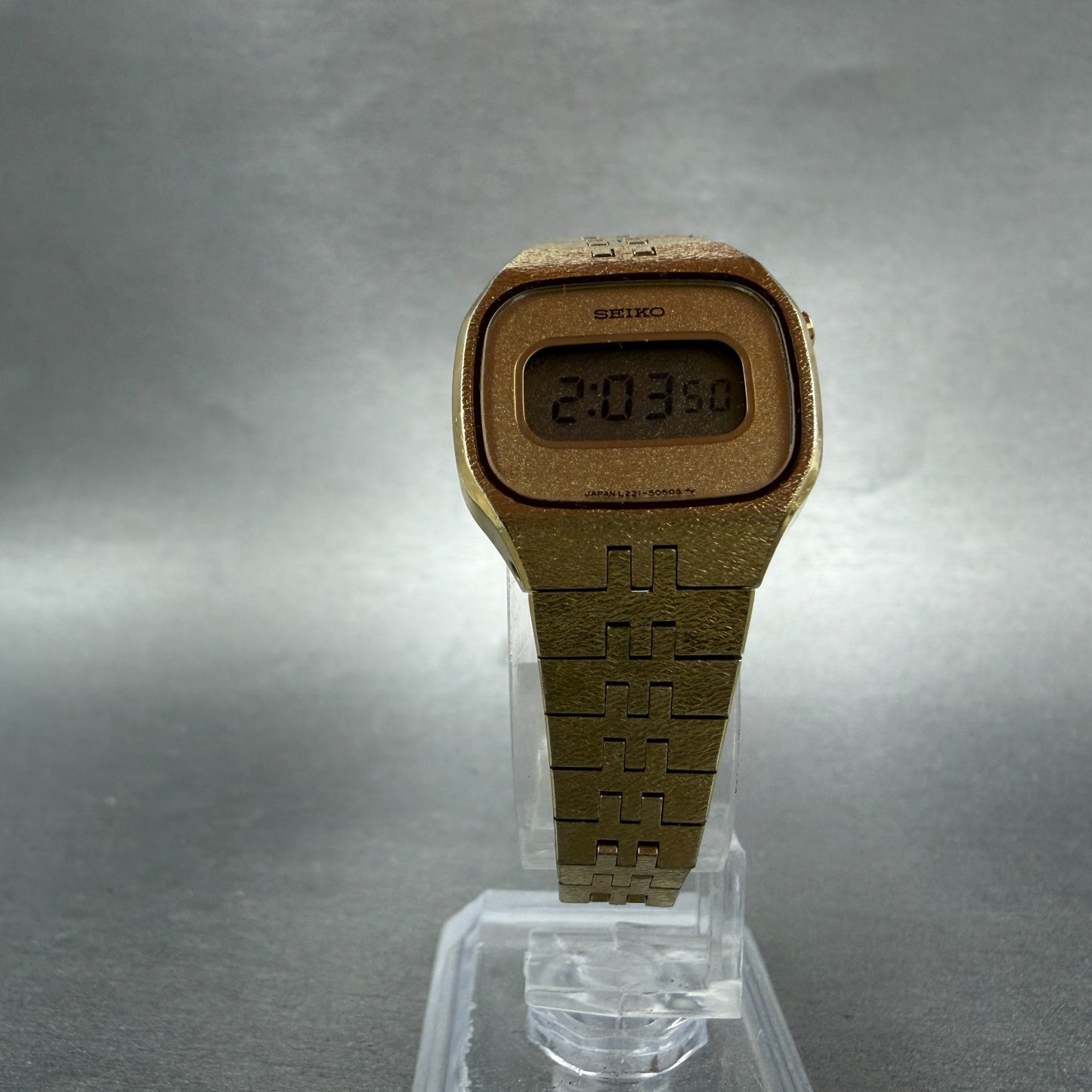 Seiko Digital Watch Women 23mm Champagne Dial Gold Tone L221-5059 New Battery5