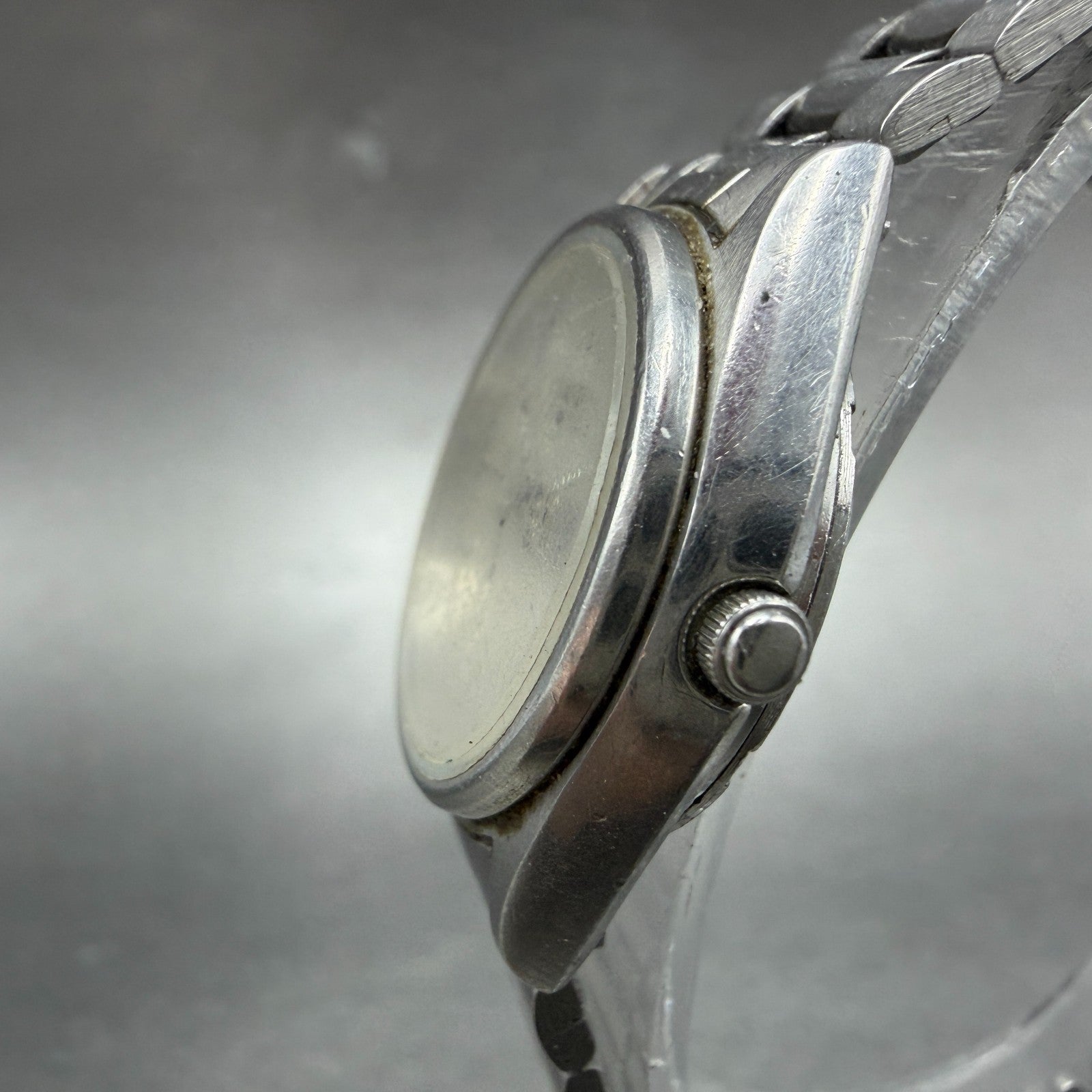Seiko SQ Watch Women 24mm Silver Dial Silver Tone Daydate Round 3423-0099 NewBat2