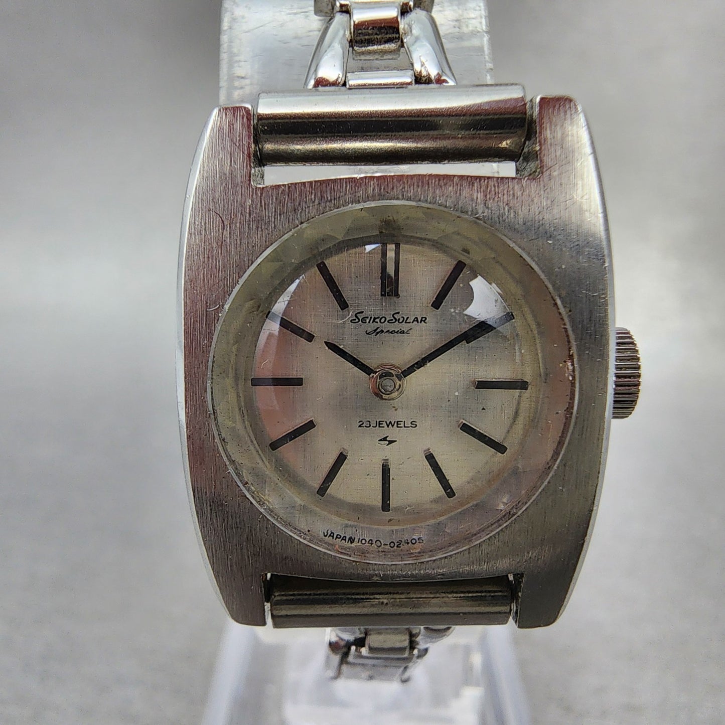 Seiko Solar Special Watch Women 20mm Silver Dial Silver Tone Rectangle READ!!!!1