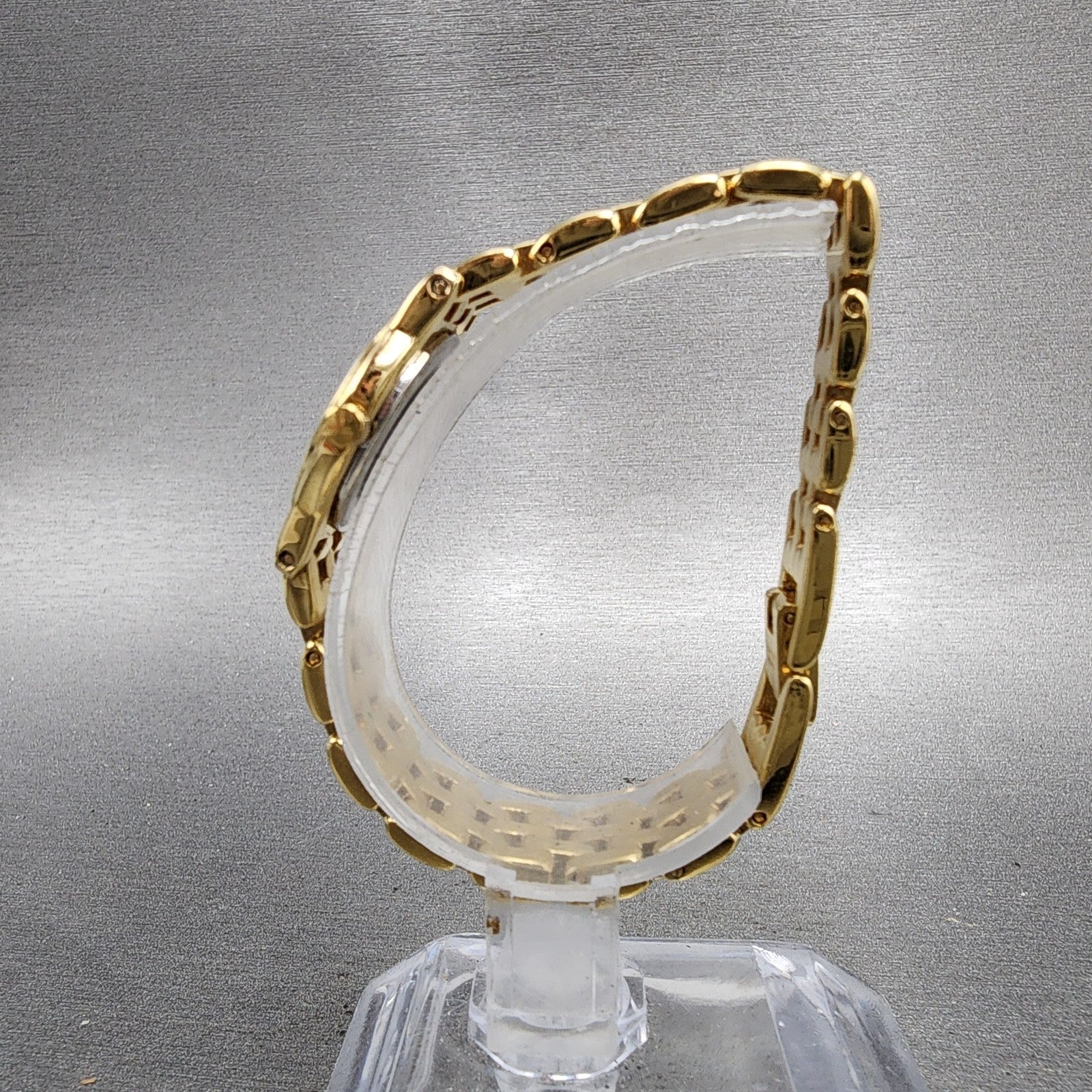 Citizen CQ Watch Women 22mm Champagne Dial Gold Tone Round 5420S26009 New Batt6