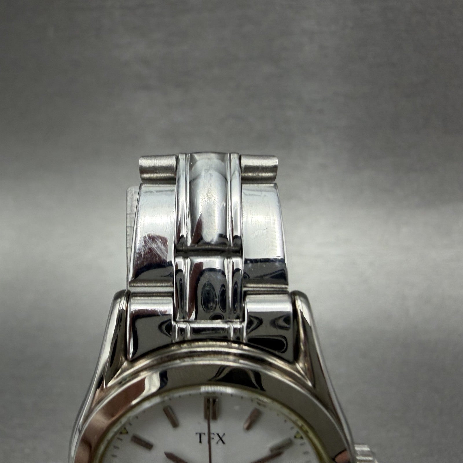 Bulova TFX Watch Women 26mm White Dial Silver Tone Date Round 36M00 New battery4