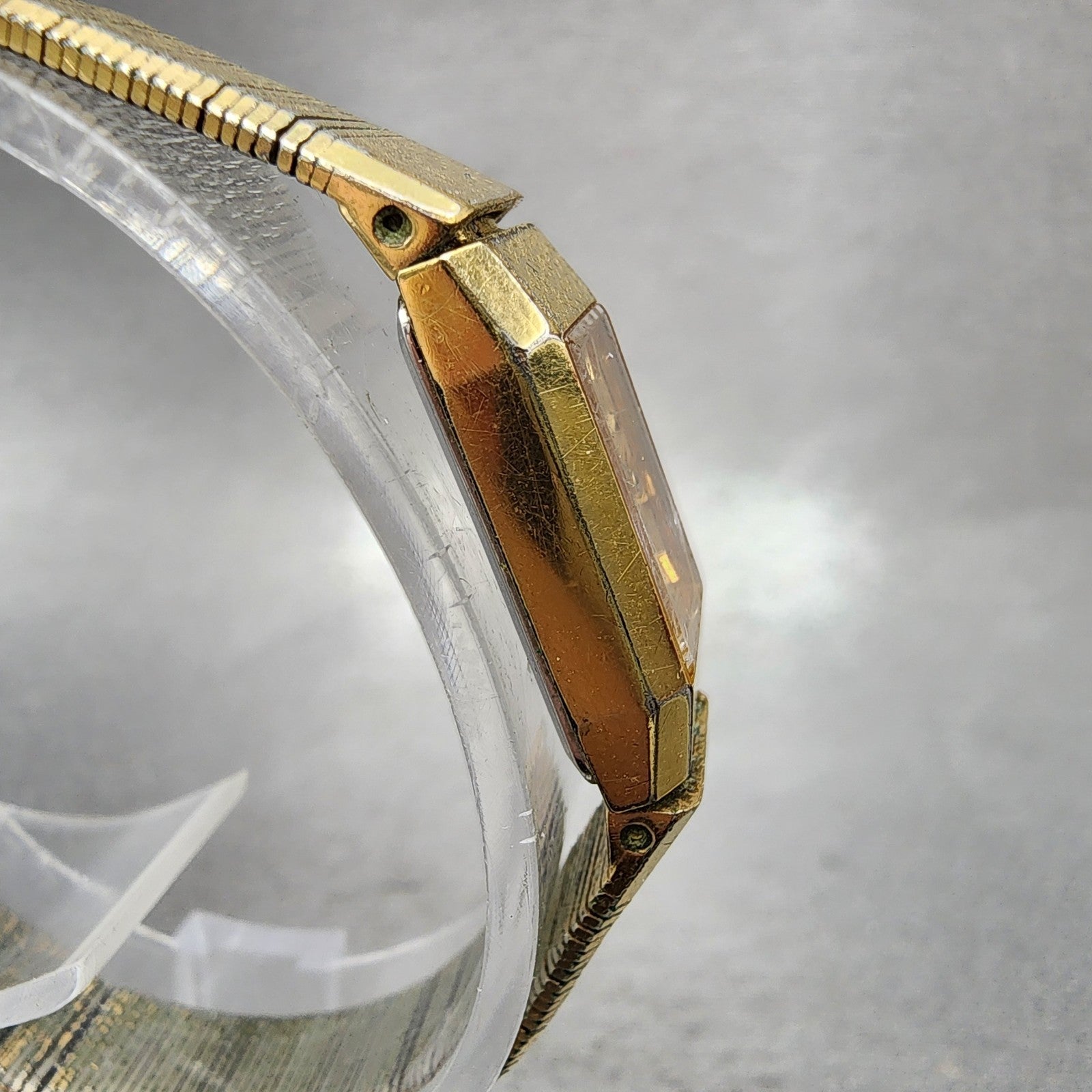 Seiko Watch Women 12mm Gold Dial Gold Tone Rectangle 13205049 New Battery VTG3