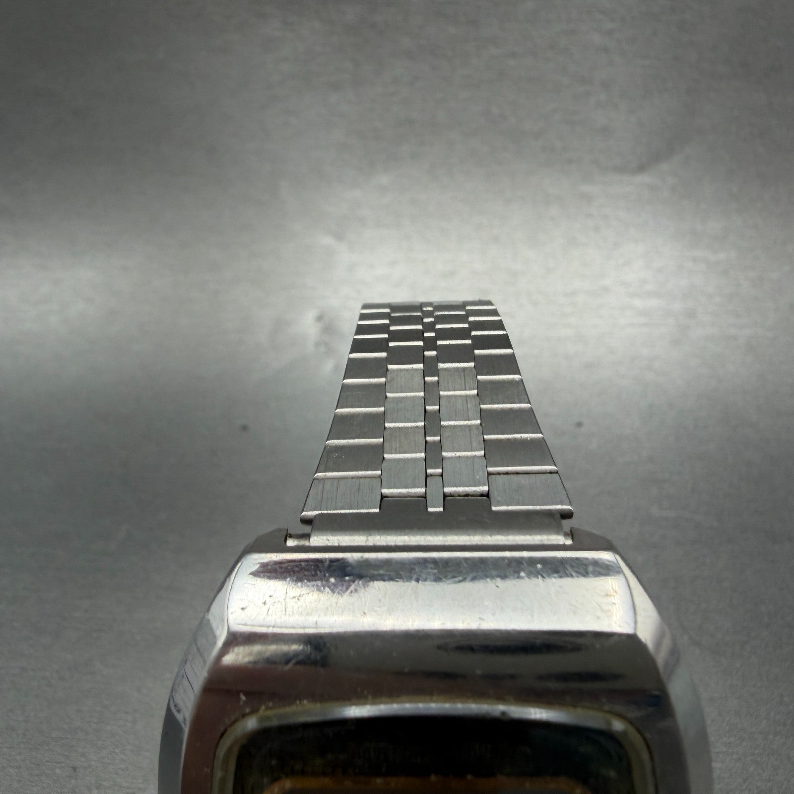 Orient Digital Watch Men 39mm LCD Silver Tone Green Dial TS641102-40 PARTS5