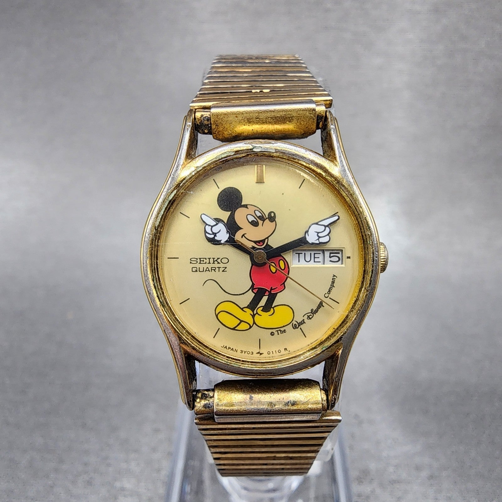 Seiko Mickey Mouse Watch Women 22mm Champagne Dial Gold Tone Daydate New Battery0