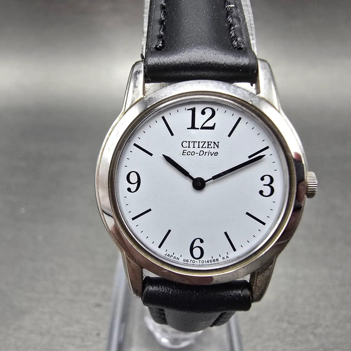 Citizen Eco-Drive Watch Women 23mm White Dial Silver Tone Leather Band Works0
