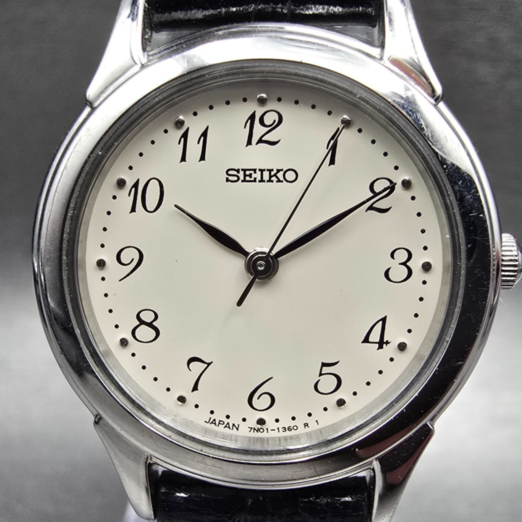 Seiko Watch Women 25mm Ivory Dial Silver Tone Round 7N01-6881 New Battery1