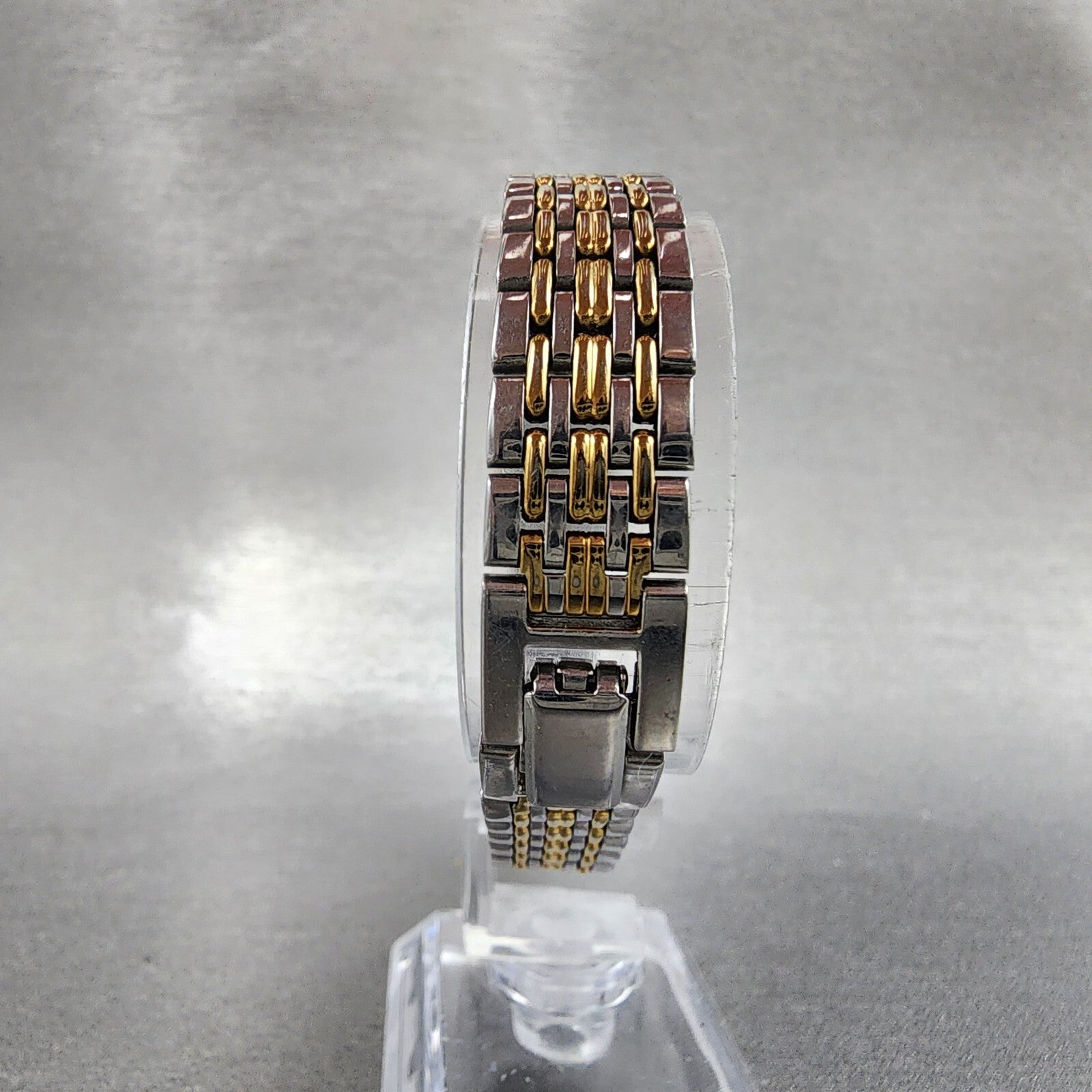 Seiko Tank Watch Women 13mm White Dial Two Tone Rectangle 2e207021 New Battery7