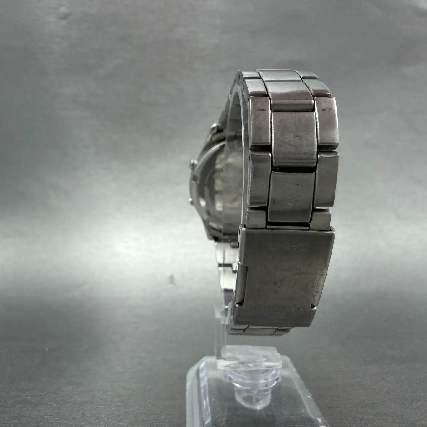 Casio LWQ-110DJ Watch Women 35mm Gray Dial Steel Case Date Solar Round Runs7