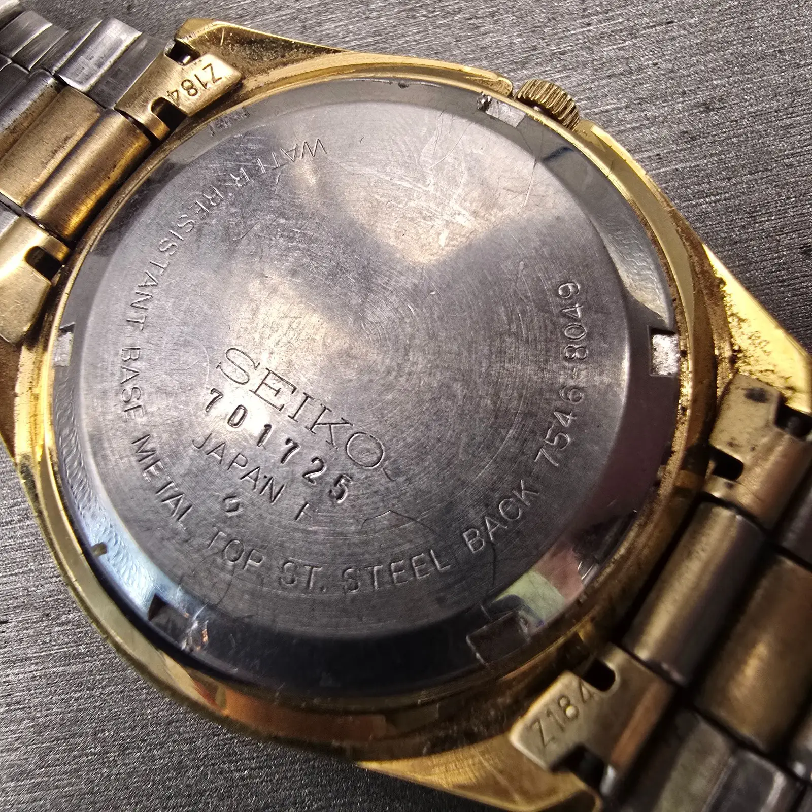 Seiko SQ Watch Men 37mm Silver Dial Two Tone Daydate Round 7546-8049 New Batt10