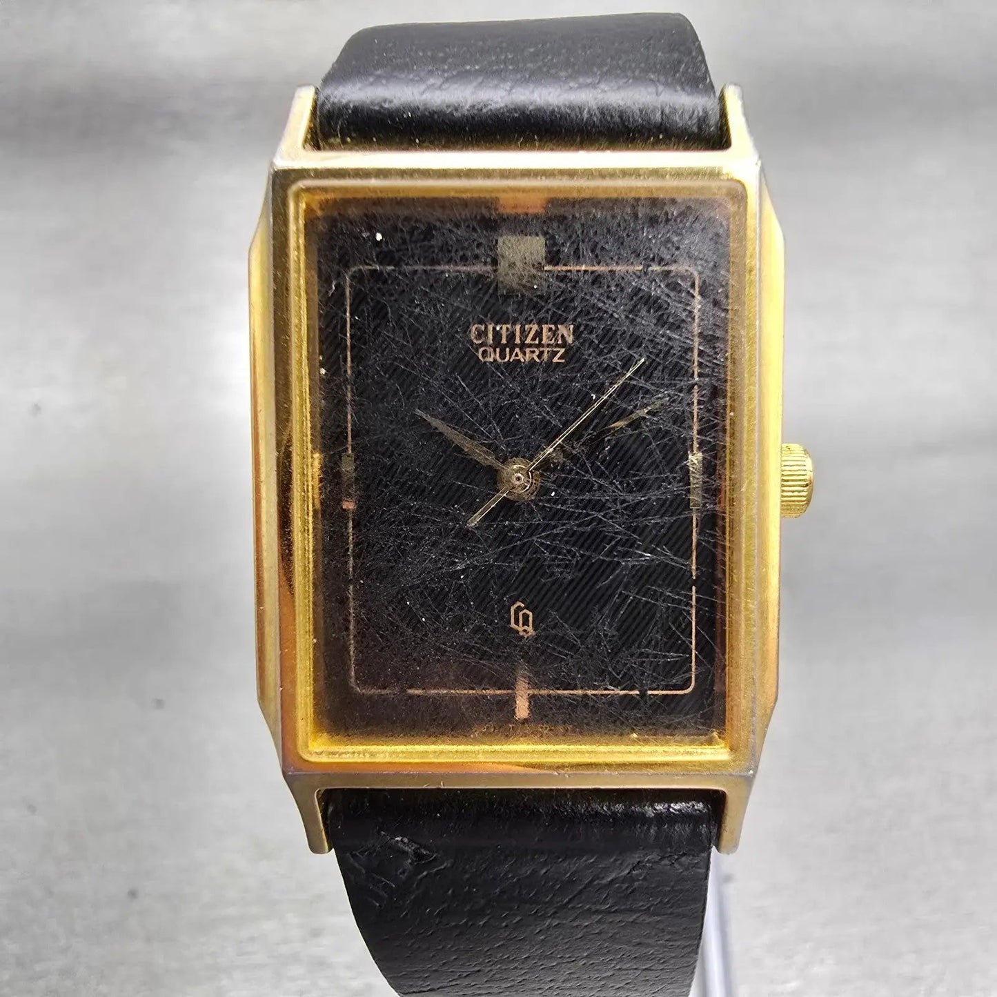 Citizen CQ Watch Men 24mm Black Dial Gold Tone Rectangle 4031-915267 New Battery0