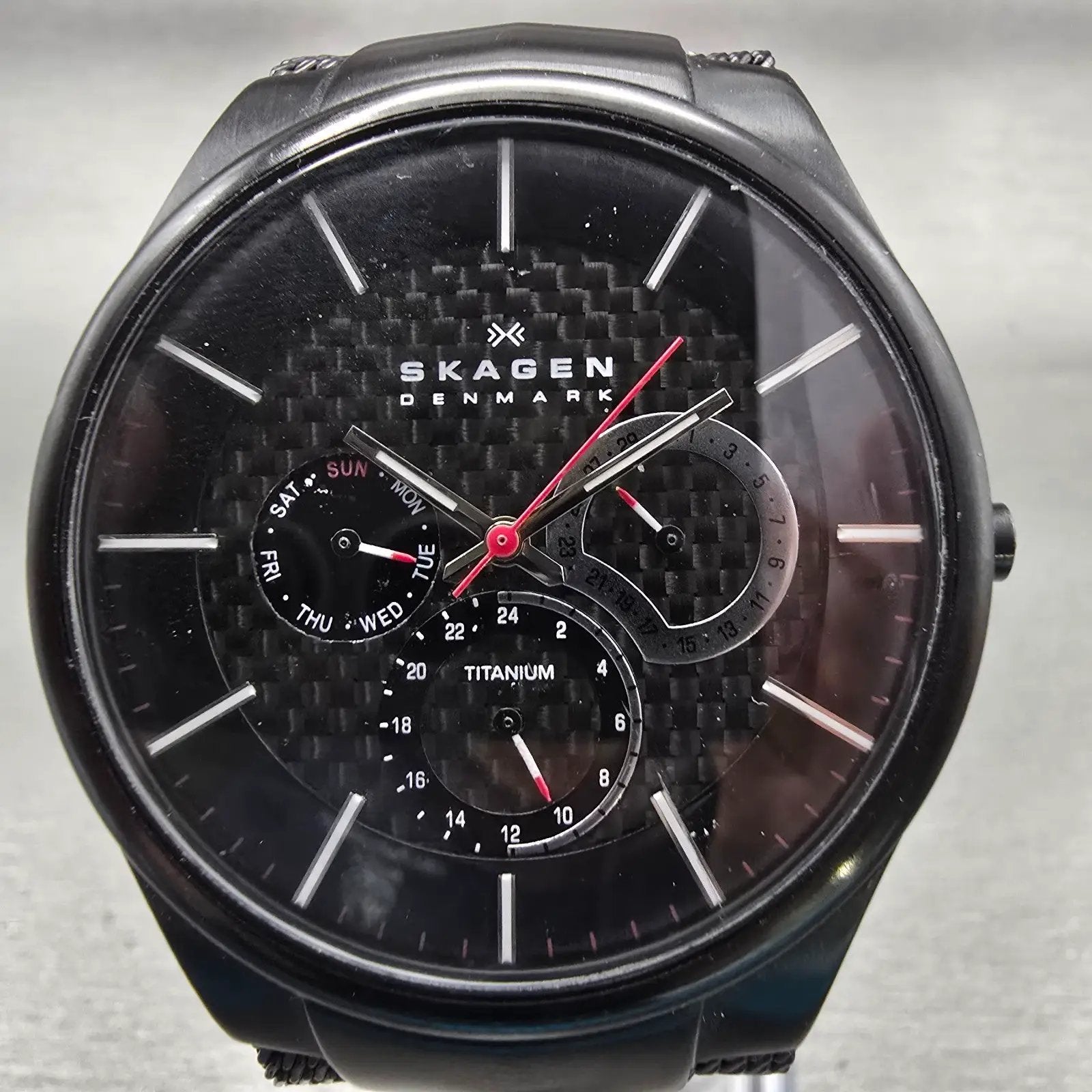 Skagen Titanium Watch Men 40mm Black Dial Black Tone Daydate 809XLTBB New Batt1
