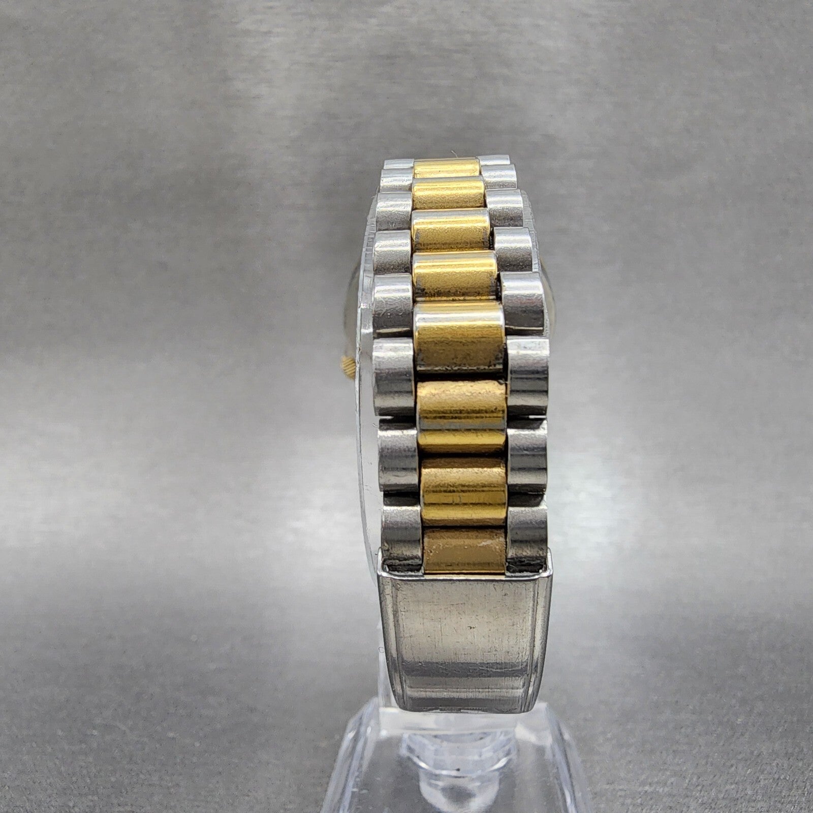Seiko ALBA Aqua Gear Watch Women 31mm Champagne Dial Two Tone Daydate New Batt7