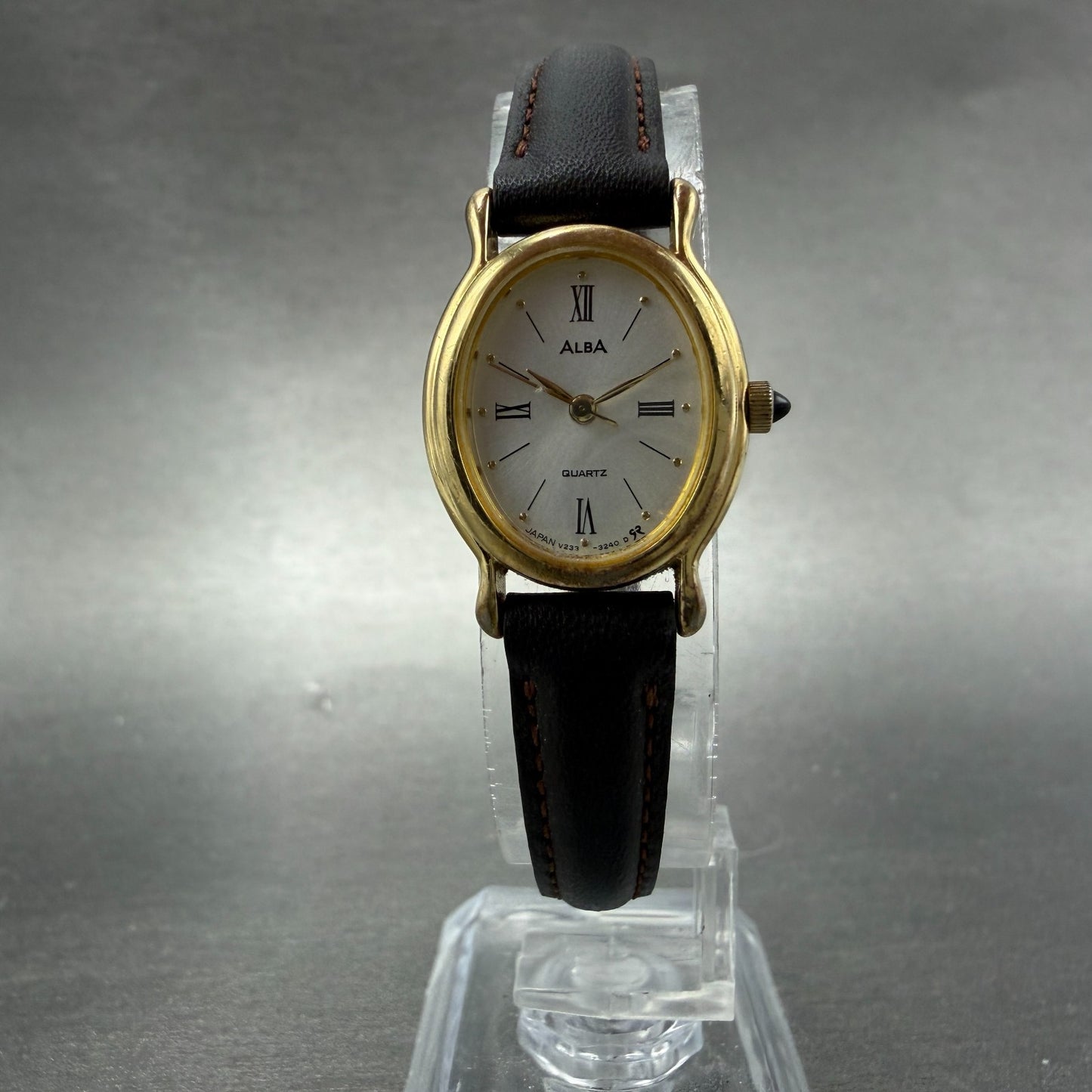 Seiko Alba Watch Women 19mm Silver Dial Gold Tone Oval V233-6270 new Battery5