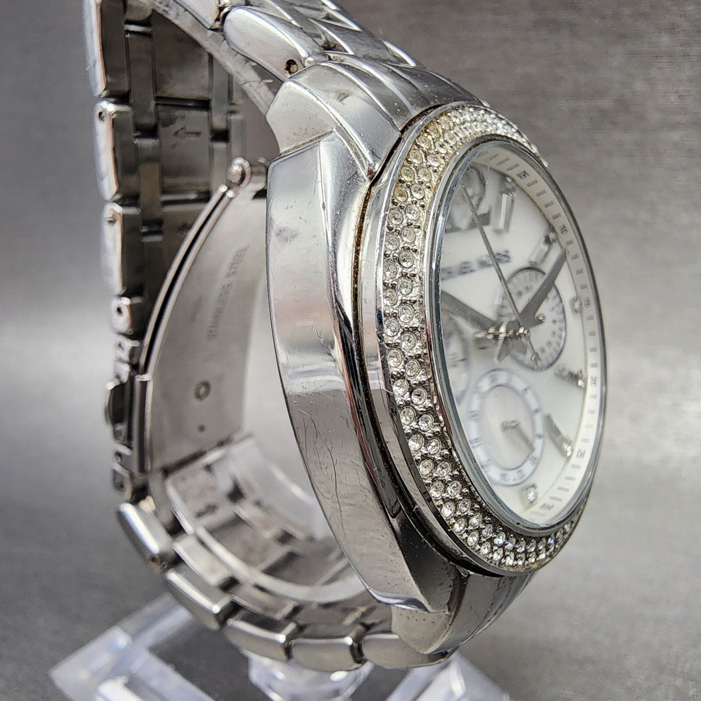 Michael Kors Cameron Watch Women 38mm MOP Dial Steel Daydate Round New battery3