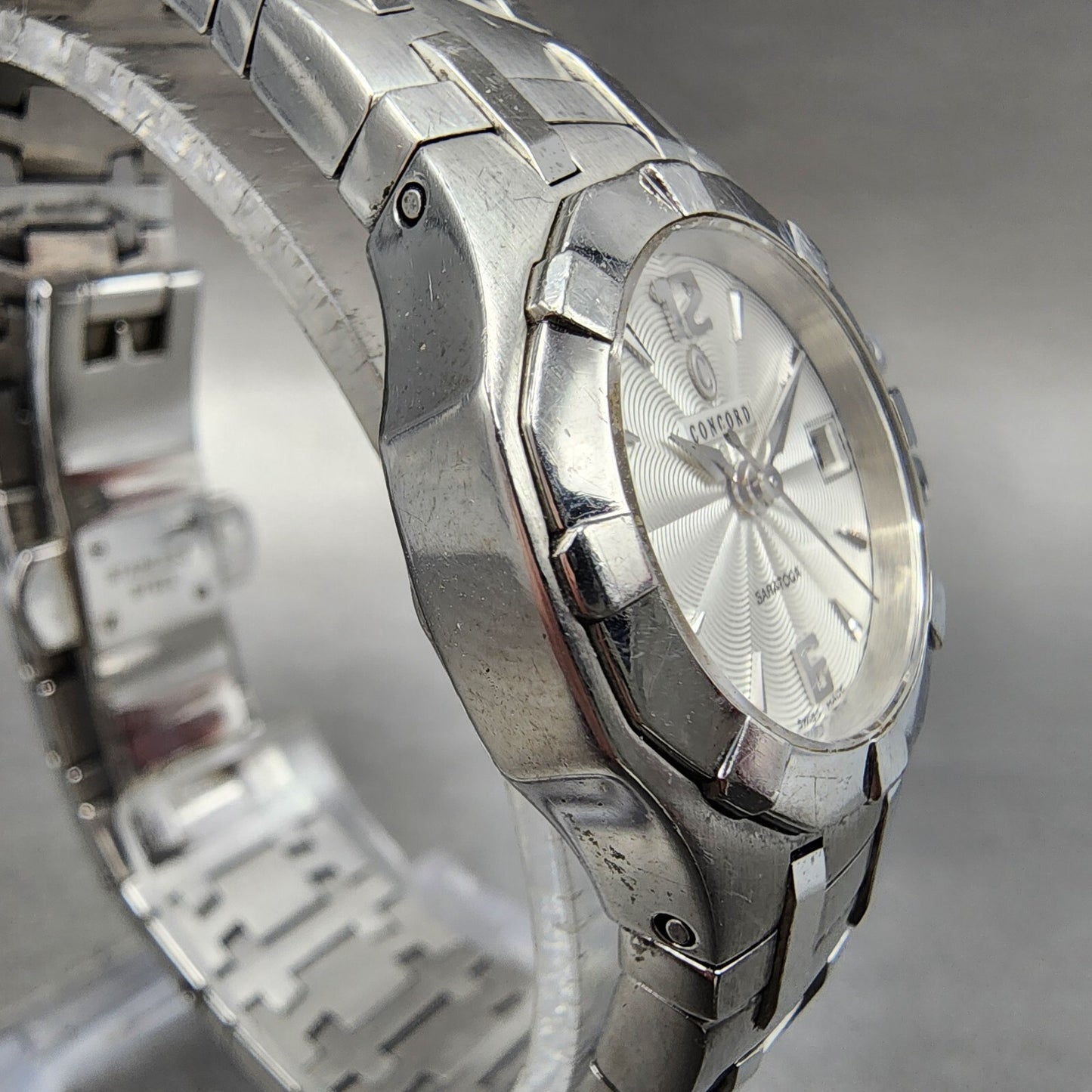 Concord Saratoga Watch Women 25mm White Dial Stainless Steel Date Round New Batt3