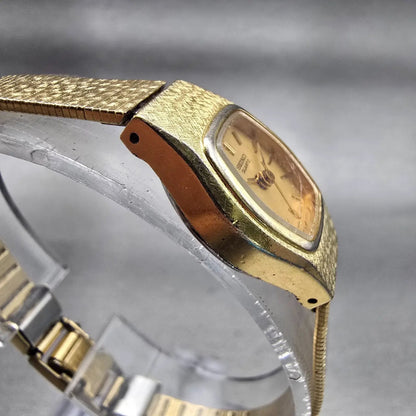 Seiko Watch Women 17mm Gold Dial Gold Tone Oval 2B31-5039 New Battery Vintage3