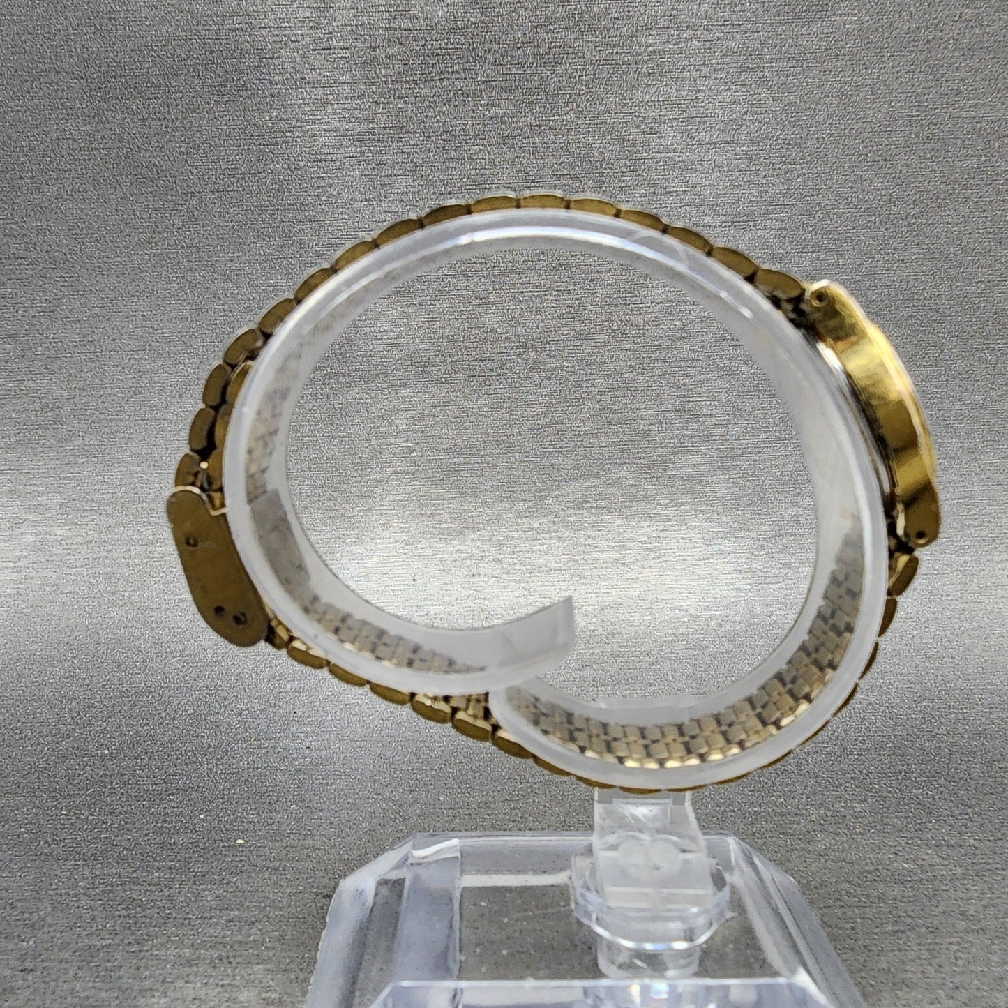 Seiko Watch Women 18mm White Dial Gold Tone Oval V4015109 New Battery VTG8