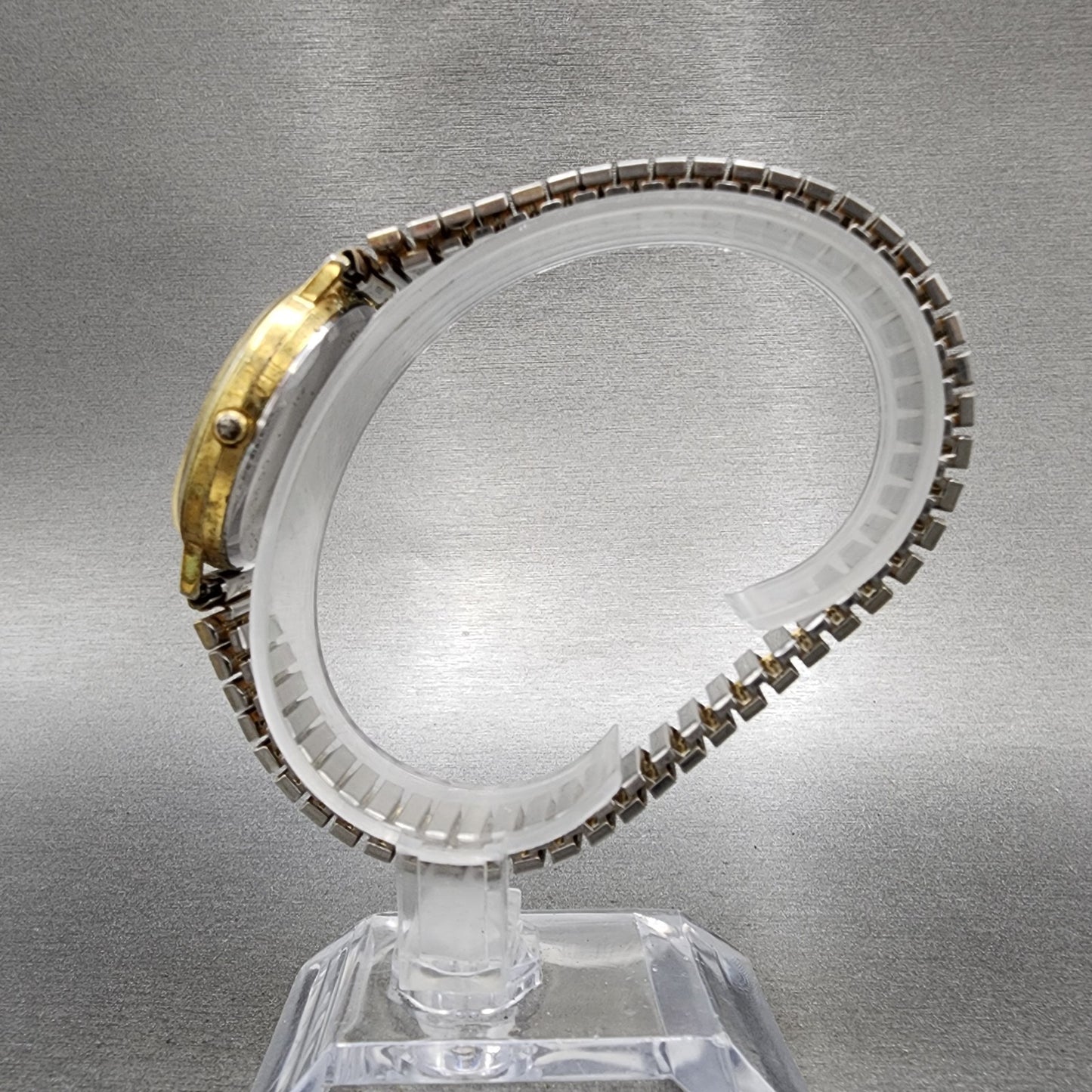 Bulova Watch Women 31mm Gold Dial Gold Tone Round 92P19 New Battery VTG6
