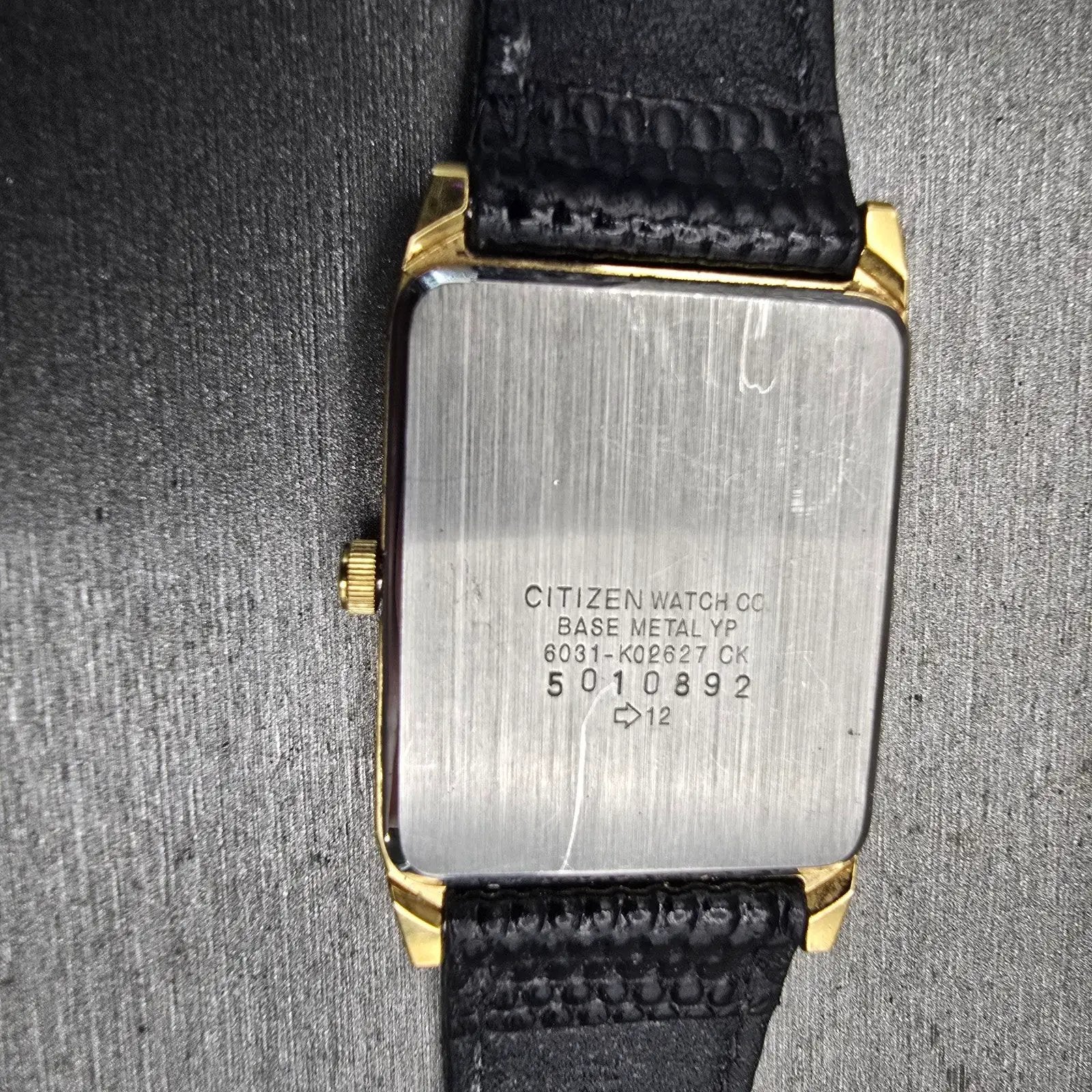 Citizen CQ Watch Men 25mm Black Dial Gold Tone Rectangle 6031-K02627 New Battery10
