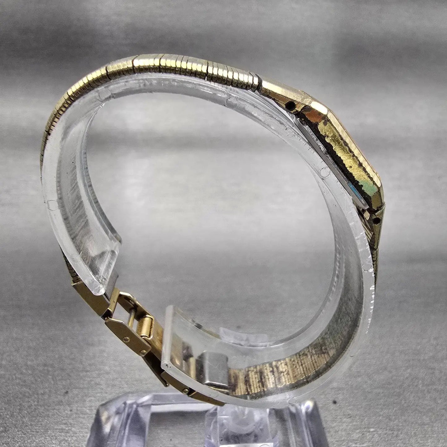Seiko Watch Women 12mm Gold Dial Gold Tone Rectangle 2E20-5029 New Battery VTG8