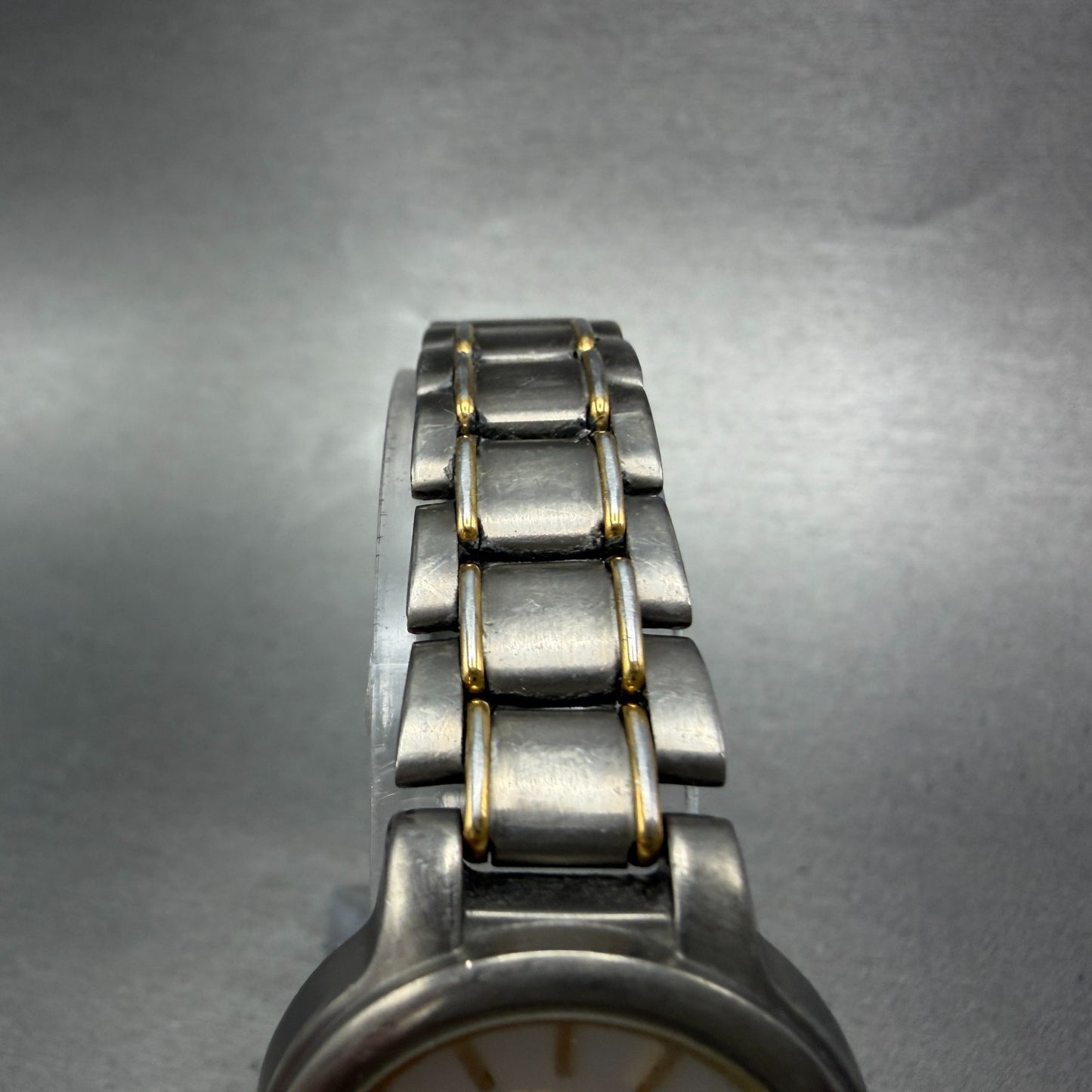 Seiko Watch Women 27mm Silver Dial Two Tone Titanium Date 7N82-0420 New Battery4