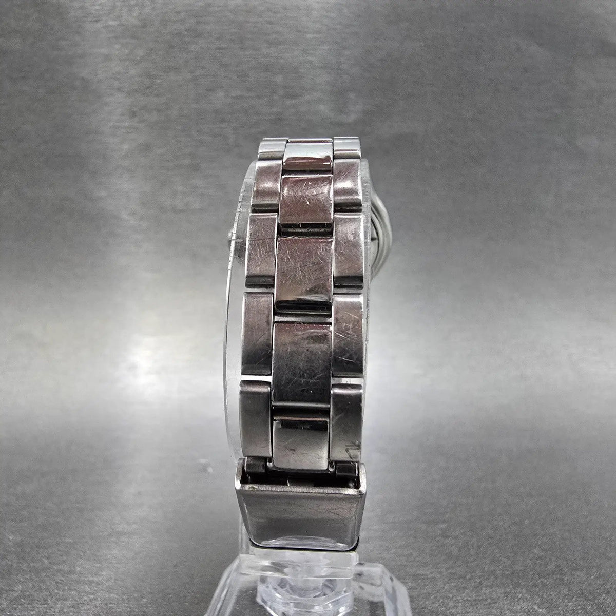 Victorinox Swiss Army Officer Watch Women 28mm Black Dial Steel Date 241033 Runs8