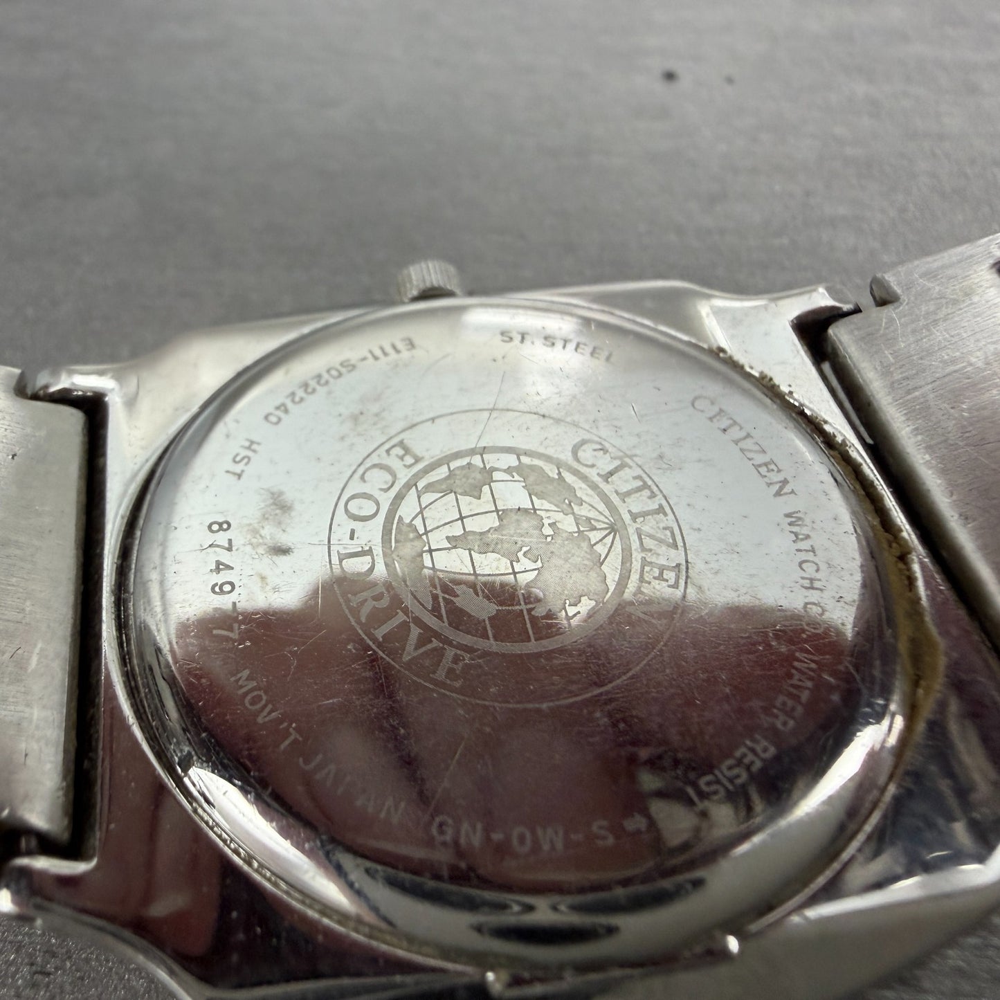 Citizen Eco-Drive Watch Men 38mm Gray Dial Silver Tone Date Round E111-S0222409