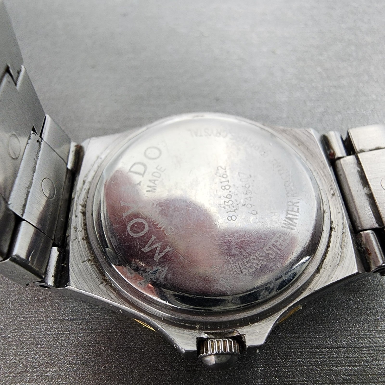 Movado Museum Watch Women 25mm Black Dial Two Tone Round 81.36.816.02 New Batt9