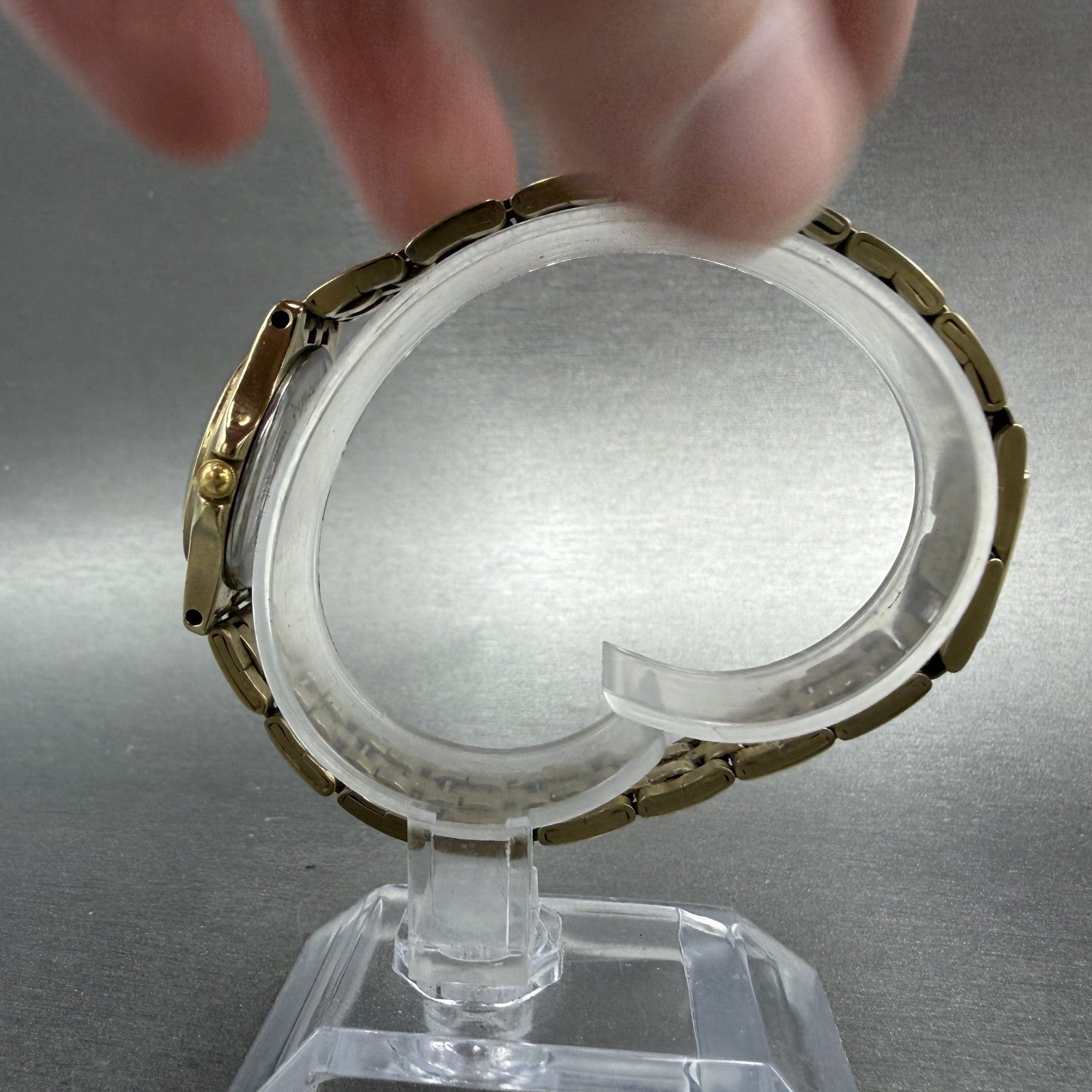 Citizen Watch Women 23mm MOP Dial Gold Tone Round 1032-S69764 New Battery6