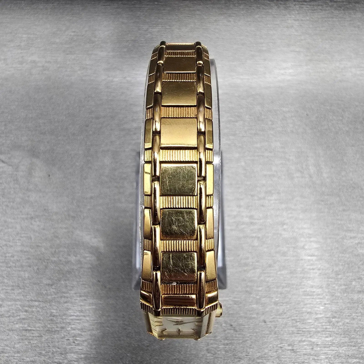 Bulova Tank Watch Women 15mm MOP Dial Gold Tone Rectangle 97Y00 New Battery4