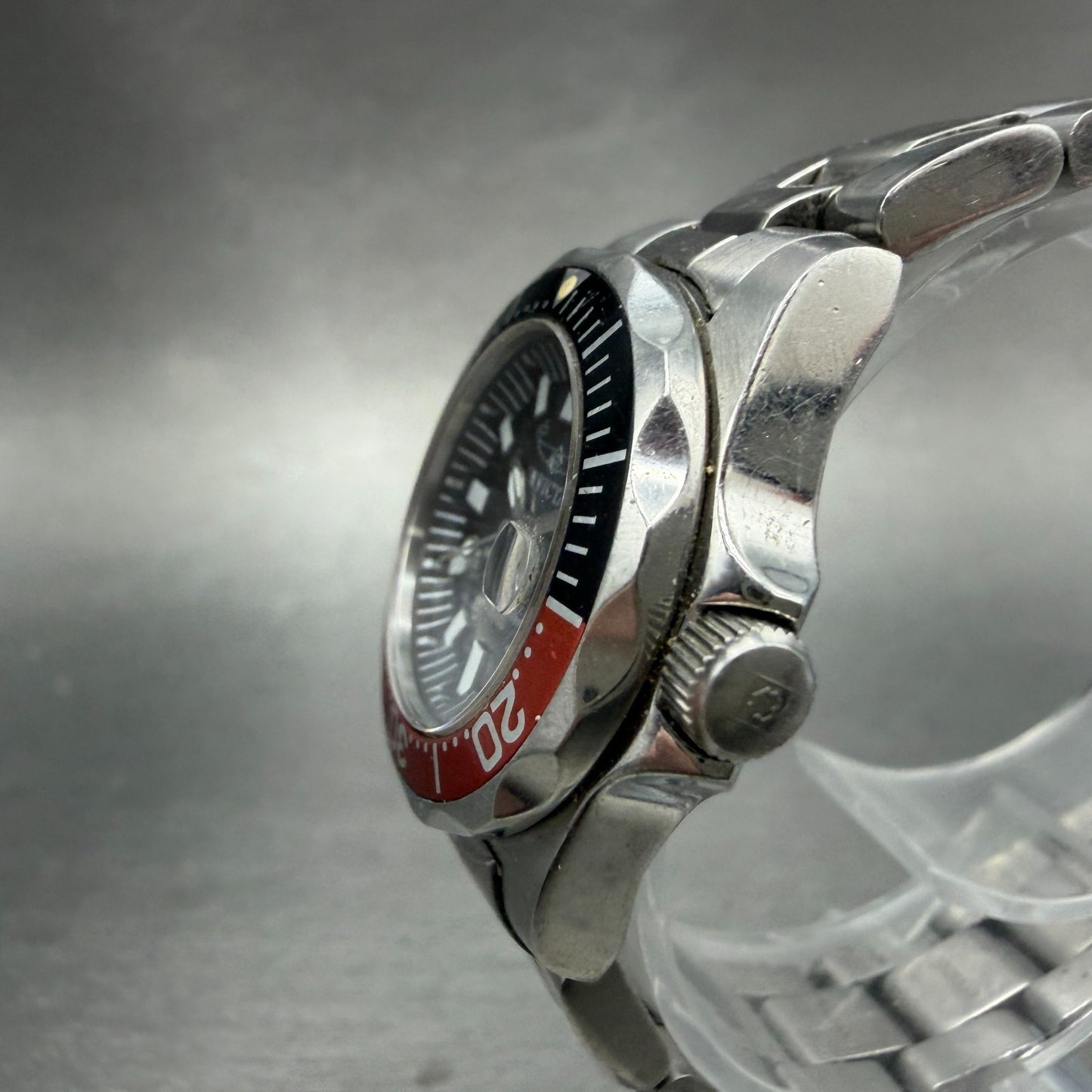 Invicta Dive Watch Women 27mm White Dial Steel Date Coke 7061 Round New Batt2