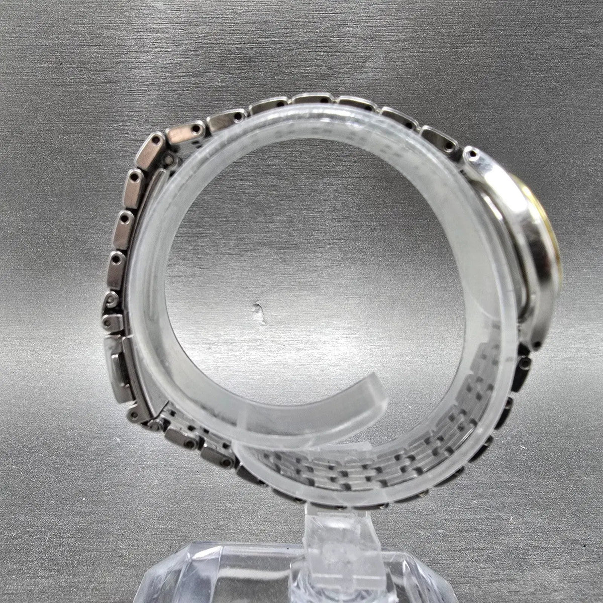 Seiko Solar Watch Women 22mm White Dial Two Tone Round V115-0AG0 Runs CRACKED8