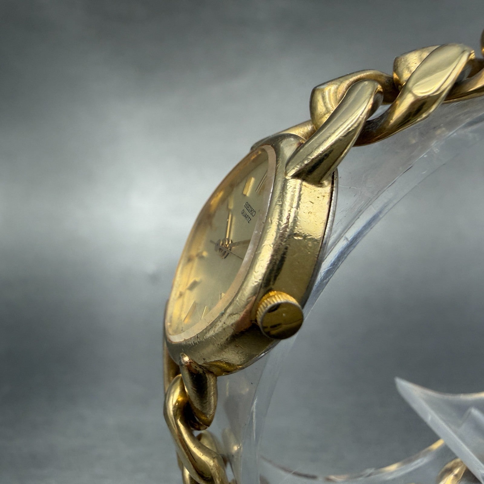 Seiko Watch Women 19mm Champagne Dial Gold Tone 1221-5600 New Battery Vintage2