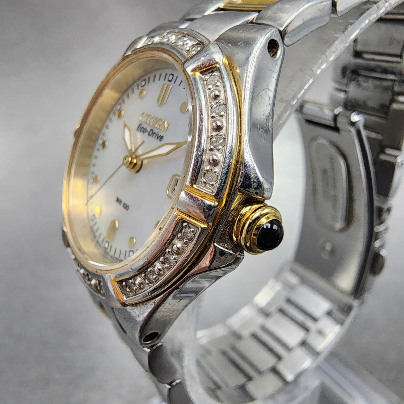 Citizen EcoDrive Watch Women 26mm MOP Dial Two Tone Date E011S044235 Works2