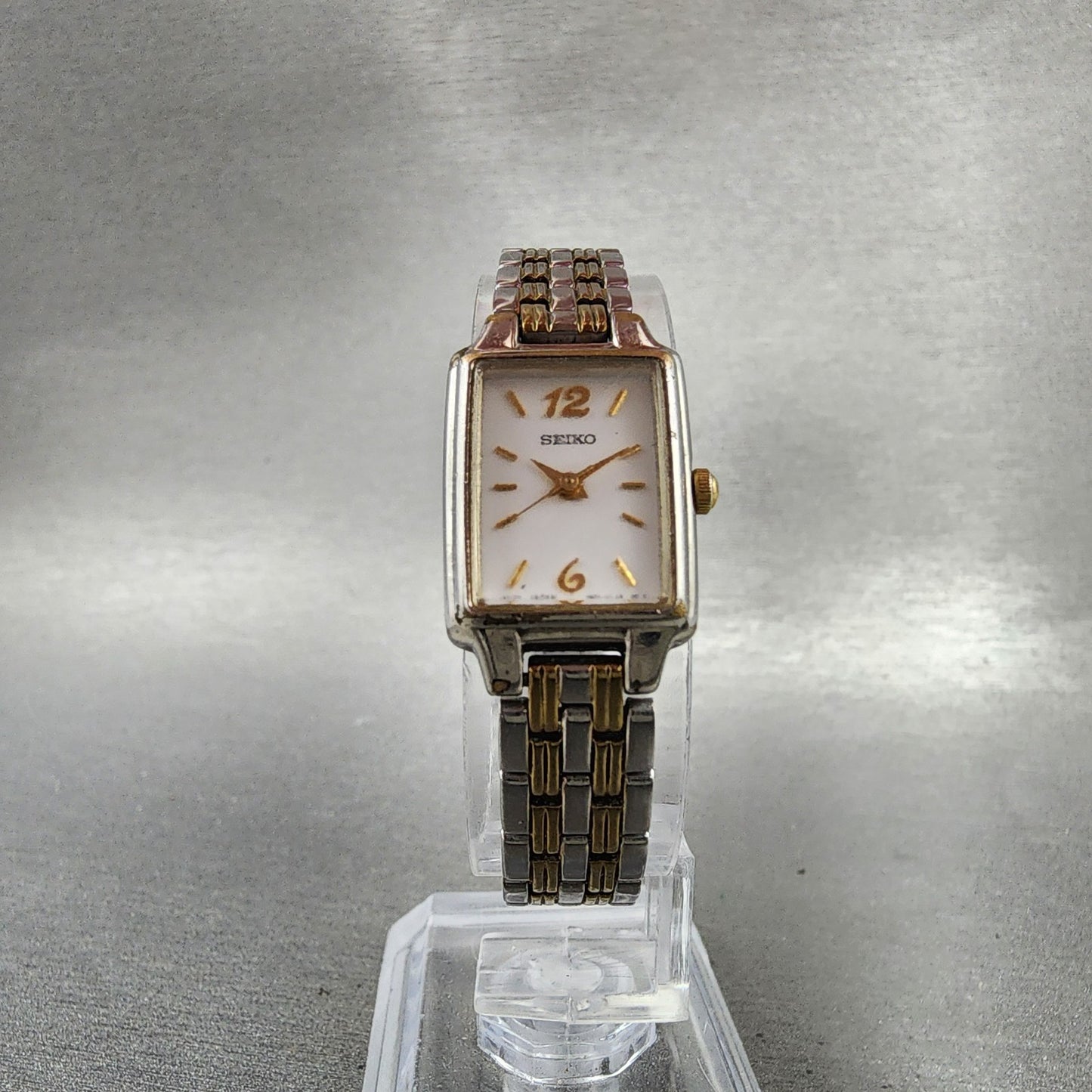 Seiko Tank Watch Women 16mm White Dial Two Tone Rectangle 1N010FH0 New Battery5