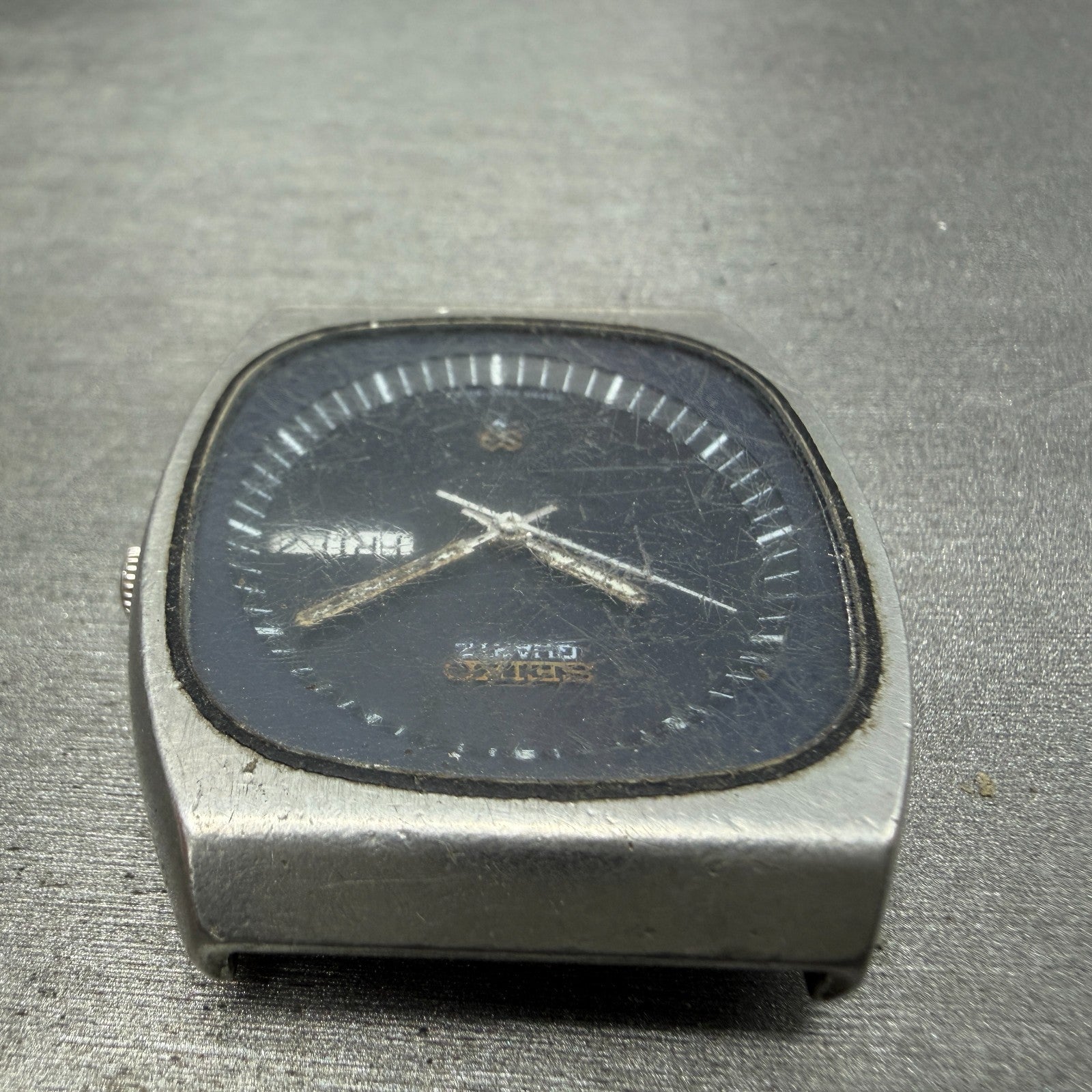 Seiko SQ Watch Men 36mm Blue Dial Silver Tone Rectangle Daydate 7546-6019 NewBat4