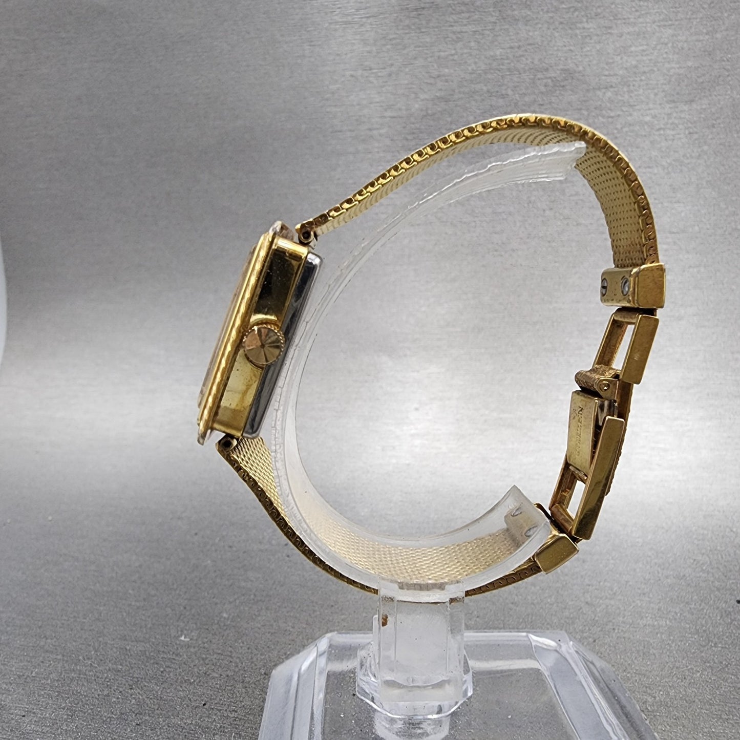 Citizen Castalia Tank Watch Women 24mm White Dial Gold Tone Rectangle Runs6