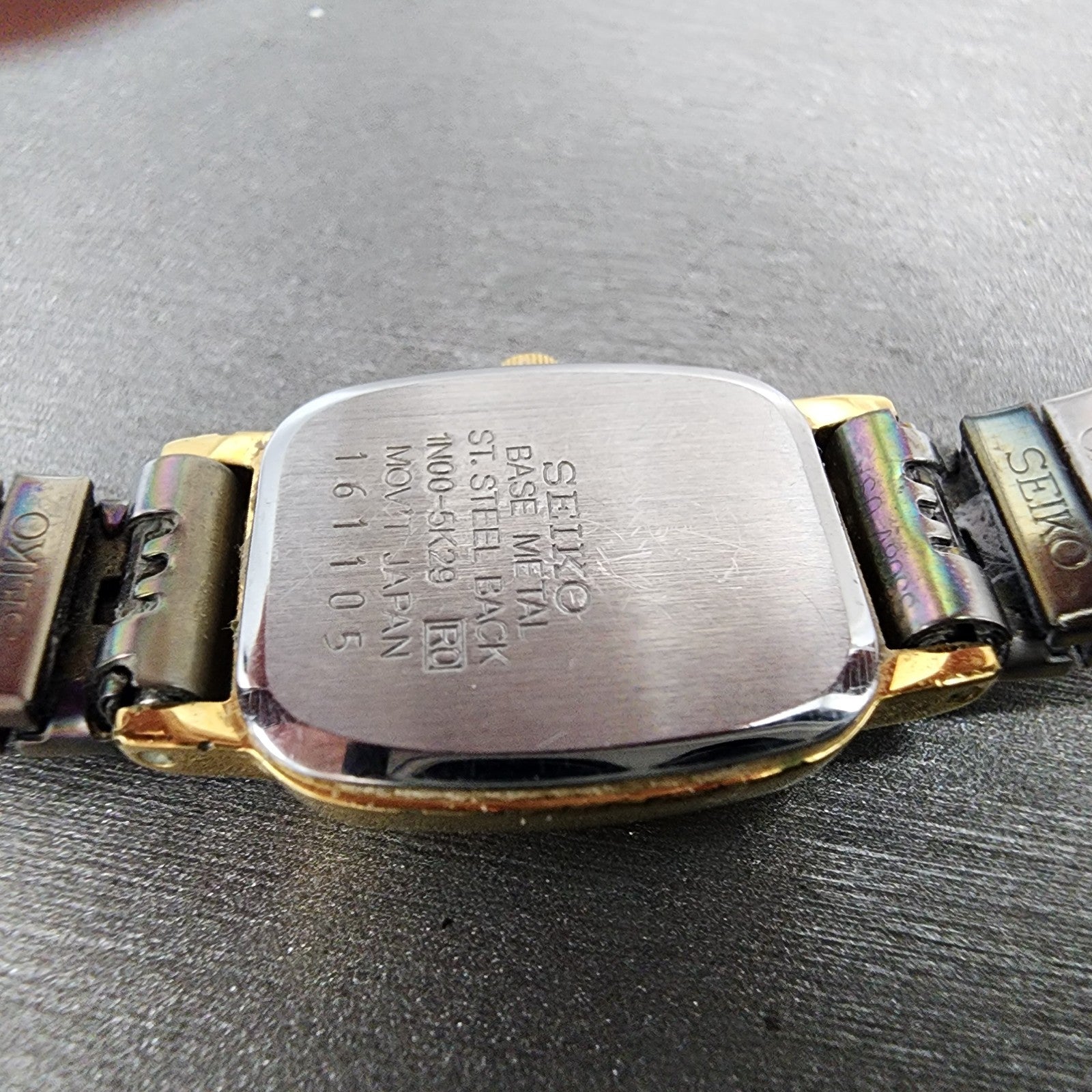 Seiko Watch Women 18mm White Dial Gold Tone Rectangle 1N005K29 New Battery9
