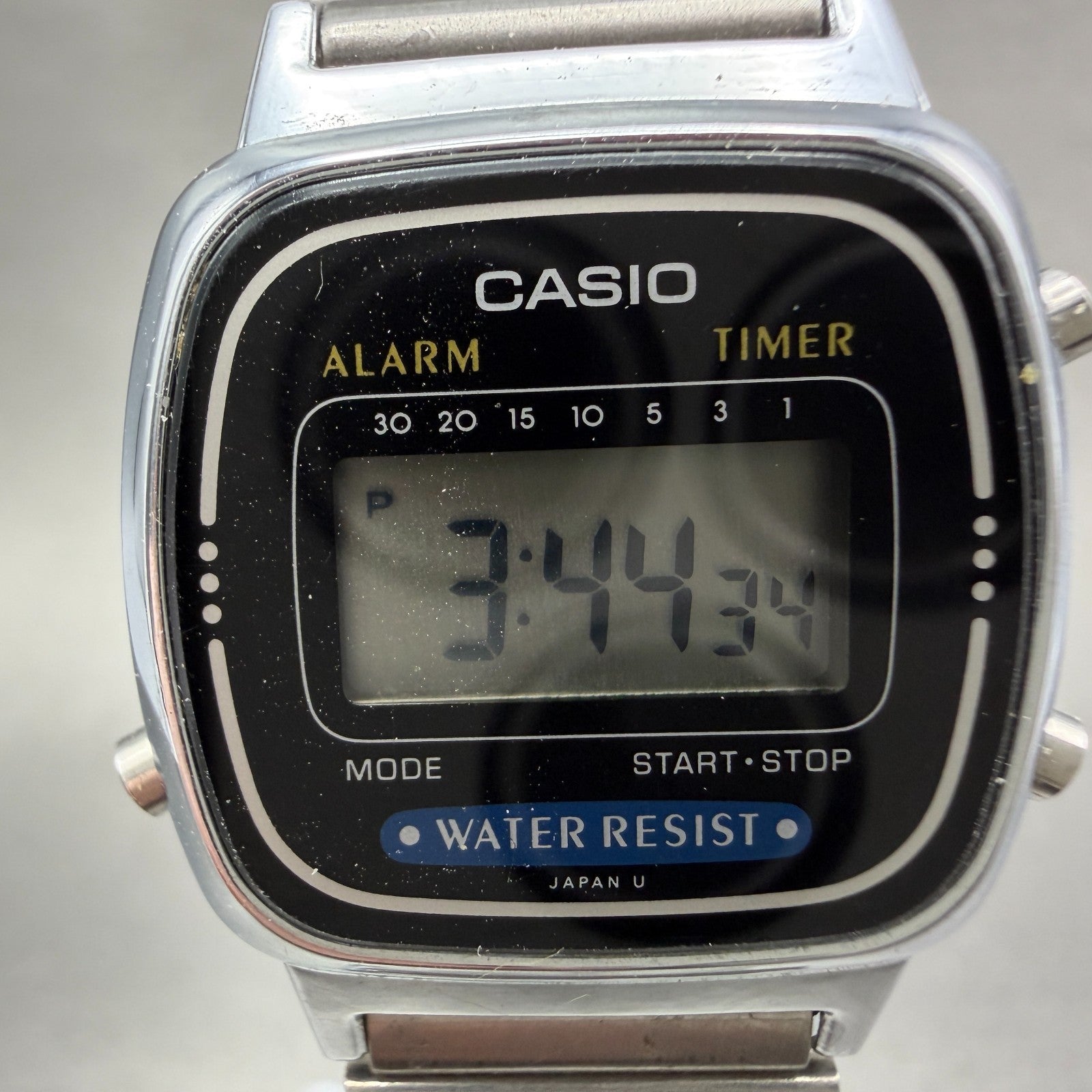 Casio Digital Watch Women 25mm Silver Alarm Chrono Daydate LA670W New Battery1