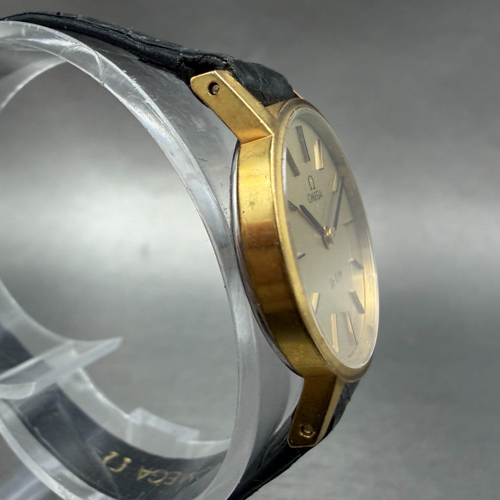 Omega De Ville Watch Women 24mm Gold Dial Gold Tone Round Manual Wind Runs VTG3