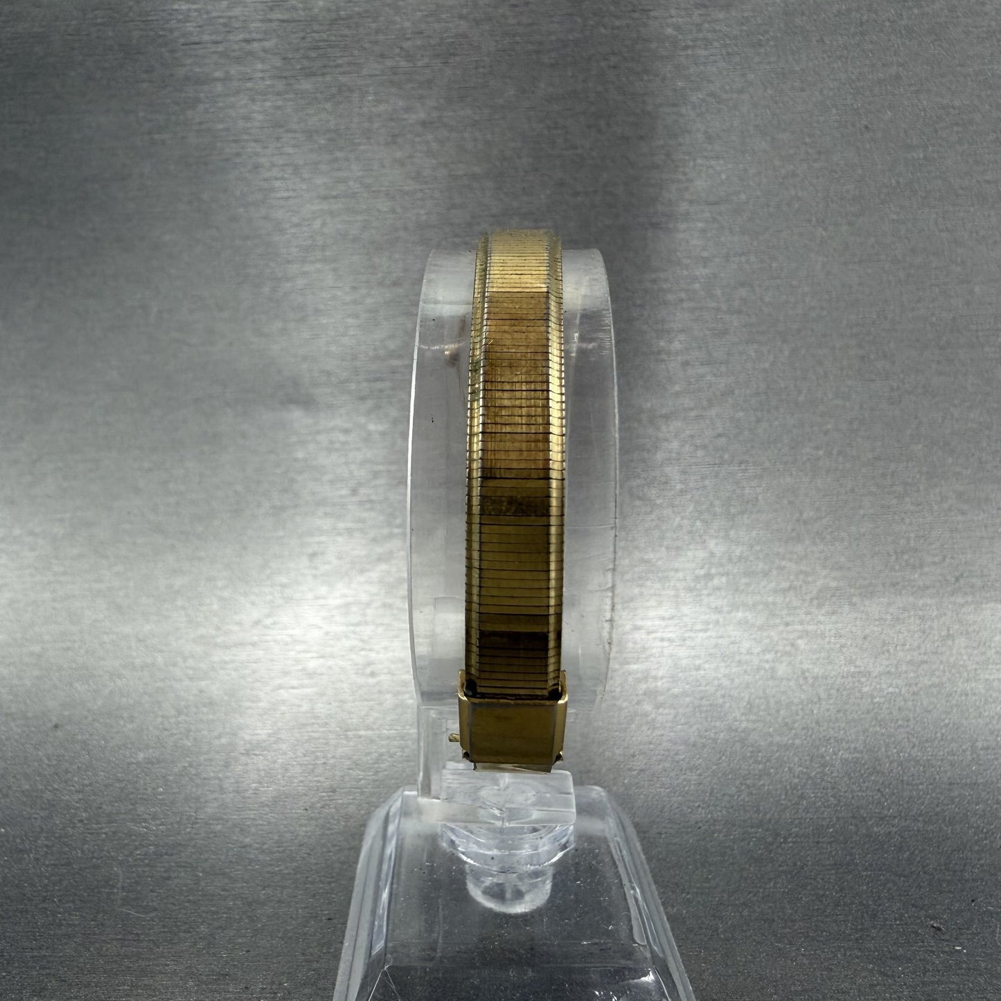 Seiko Tank Watch Women 13mm Champagne Dial Gold Tone 2e20-5139 New Battery7