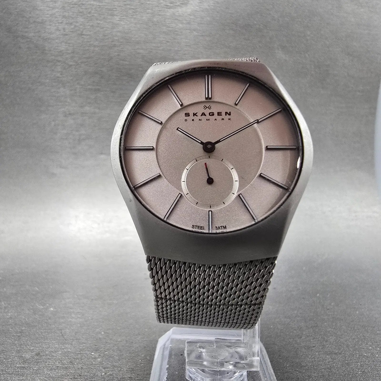 Skagen Watch Men 38mm Silver Dial Silver Tone Round 916XLSSS PARTS Small Seconds6