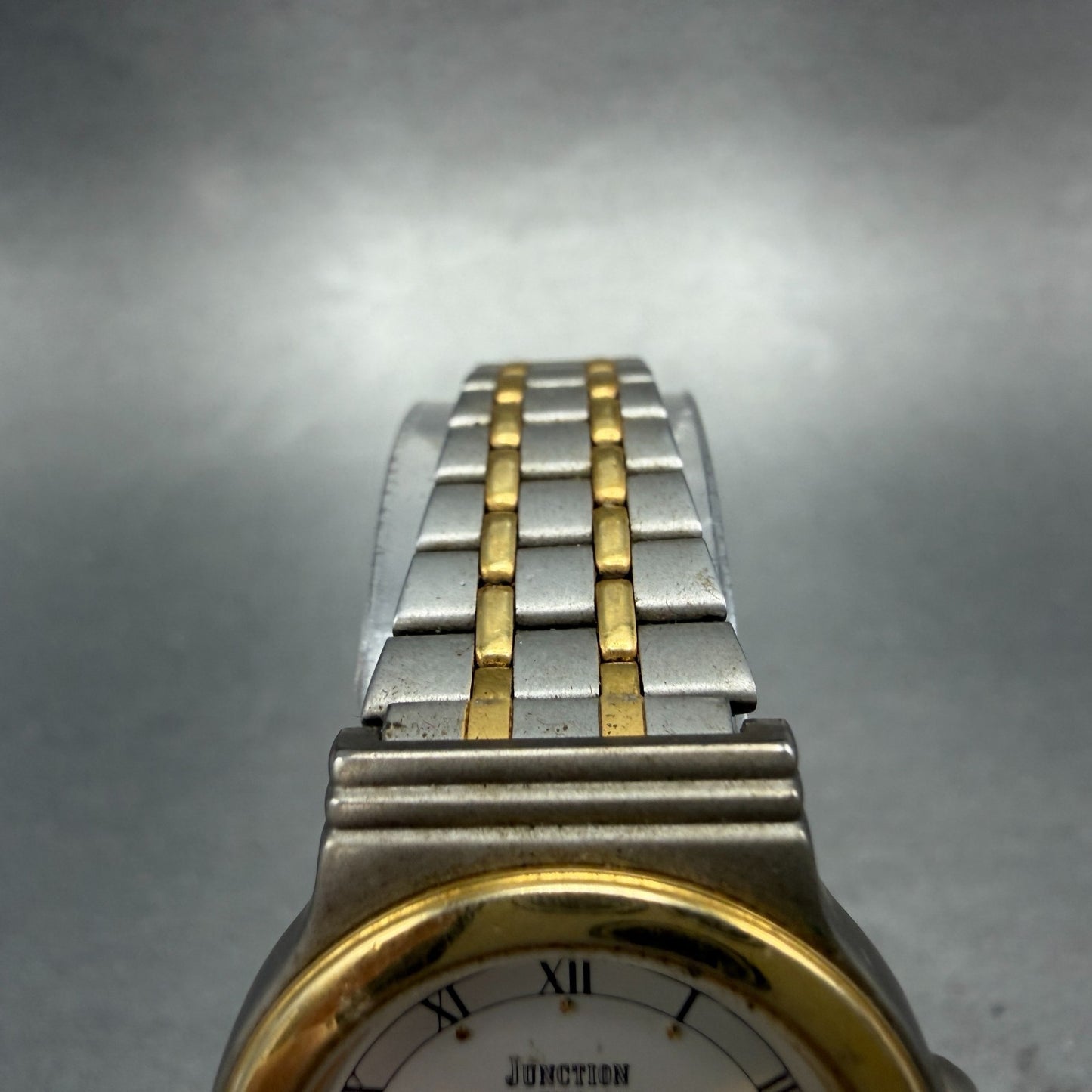 Citizen Vega Junction Watch Women 25mm White Dial Two Tone Date Round New Batt4