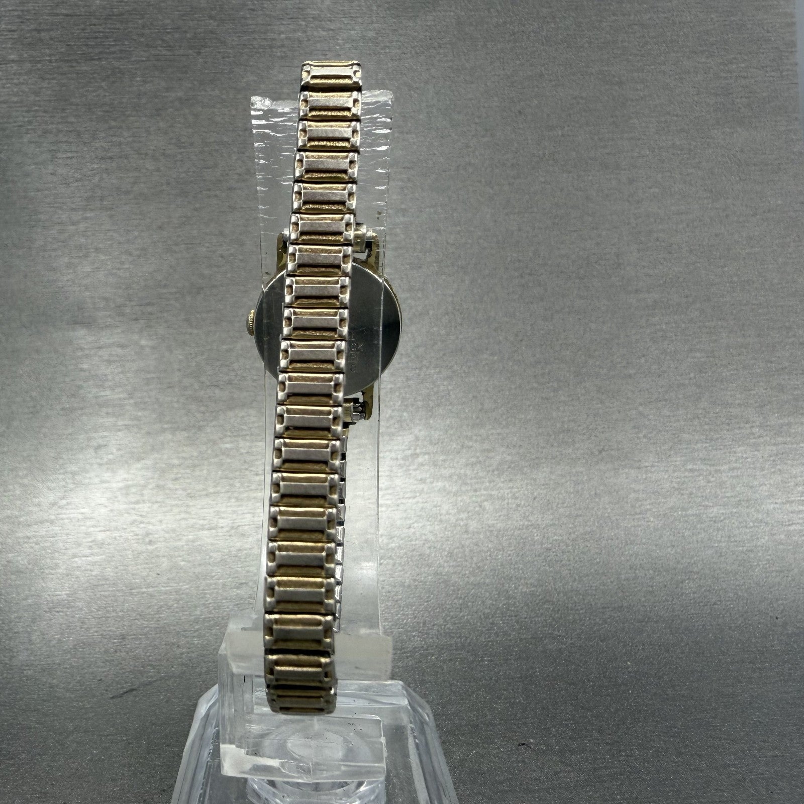 Seiko Watch Women 19mm Champagne Dial Gold Tone Round 23200319 New Battery VTG7