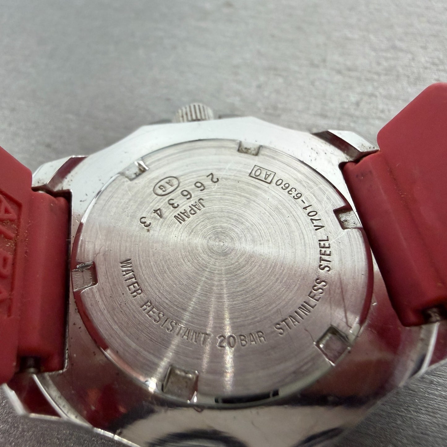 Seiko Alba Aqua Gear Watch Women 31mm Pink Dial Silver Tone V701-6360 NewBattery9