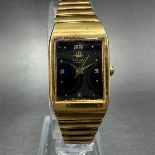 Seiko Tank Watch Women 16mm Black Dial Gold Tone Rectangle 1N01-5A10 New Battery0