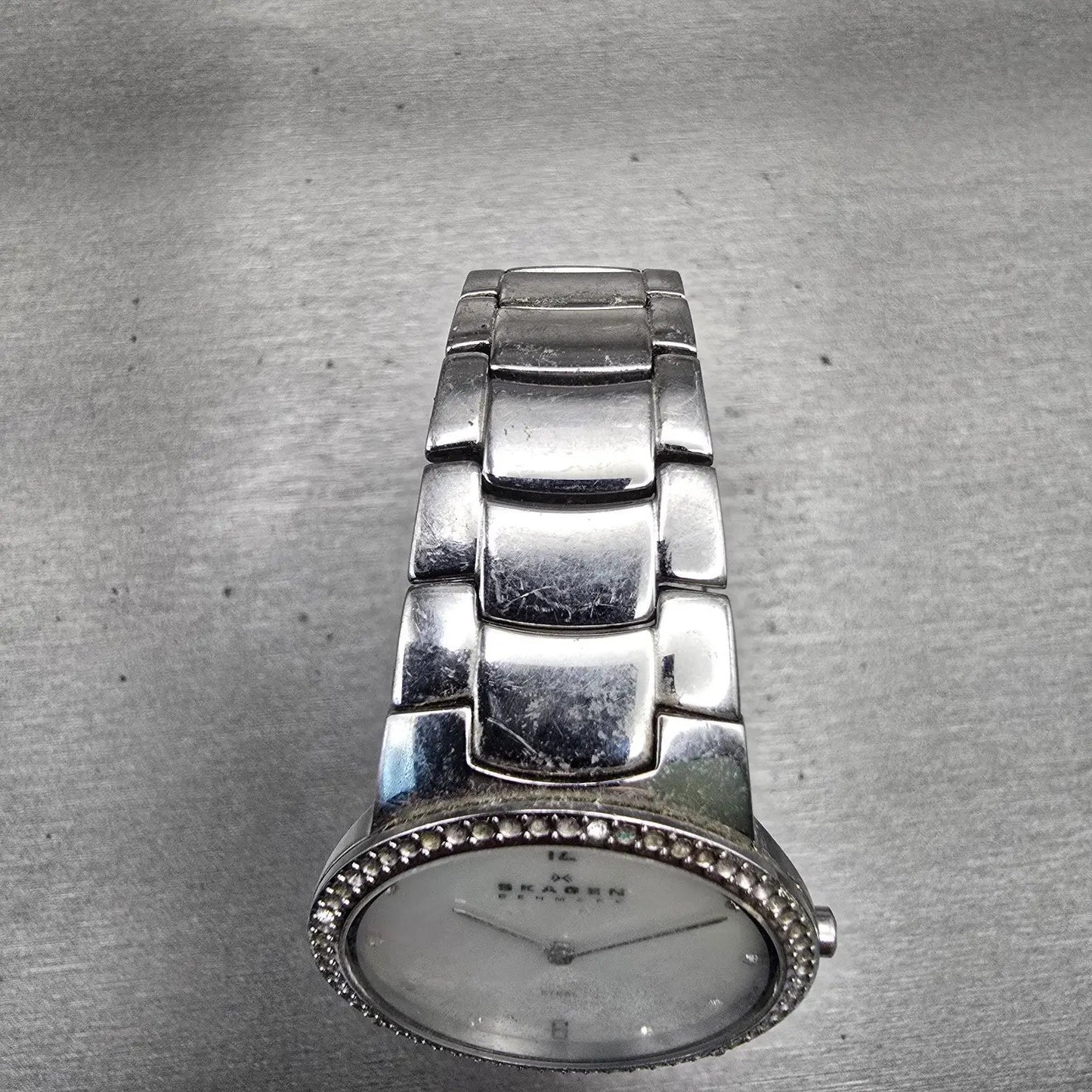 Skagen Watch Women 32mm MOP Dial Silver Tone Crystals Round 644LSSX1 New Battery4
