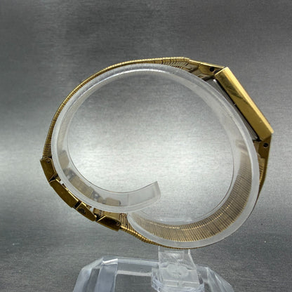 Seiko Tank Watch Women 16mm Champagne Dial Gold Tone 1N00-5F90 New Battery8