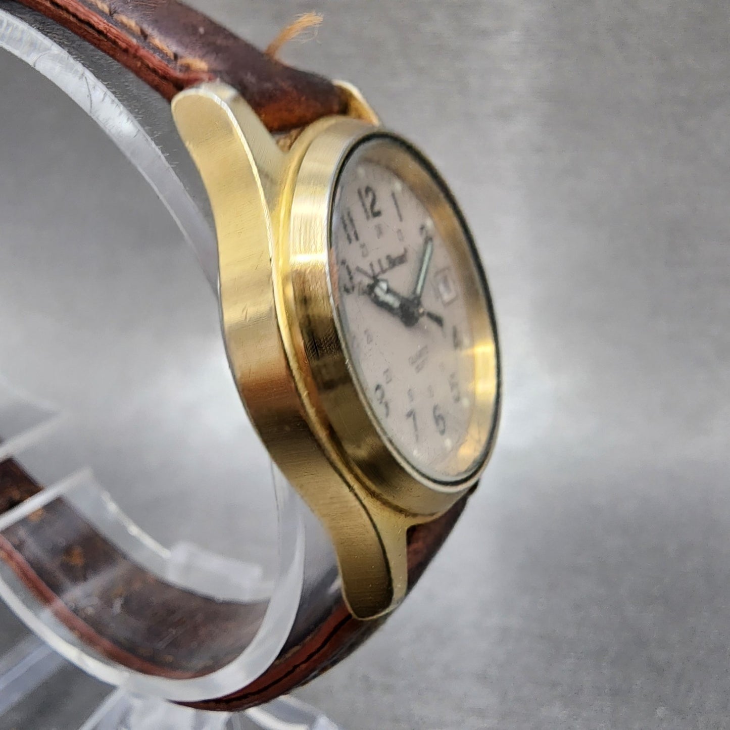 LL Bean Field Watch Women 27mm Gray Dial Gold Tone Date Round Vintage PARTS4
