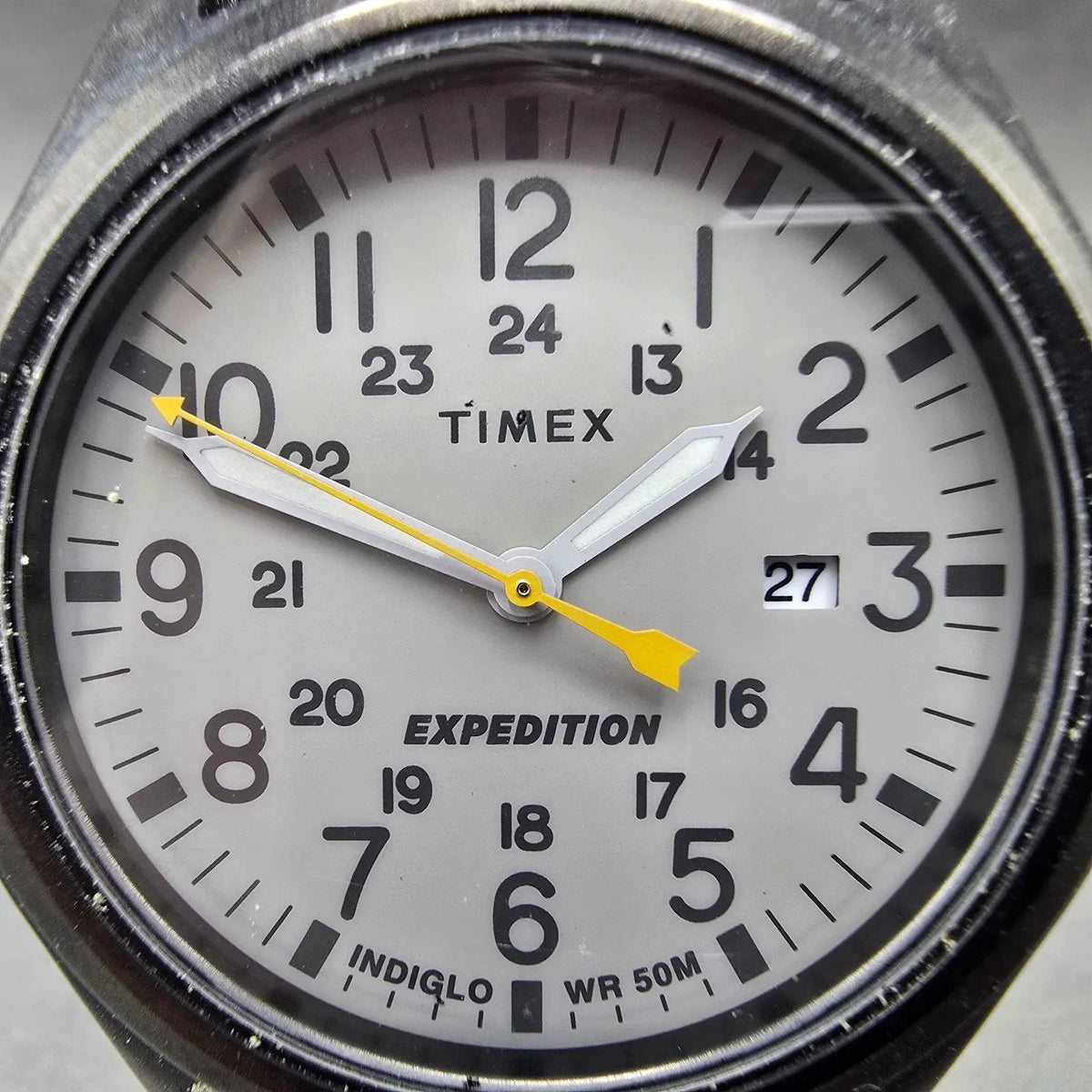 Timex Expedition Scout Watch Men 40mm Gray Dial Black Date Round New Battery1